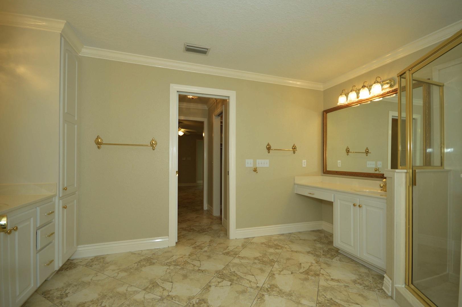 LA FONTAINE - Residential