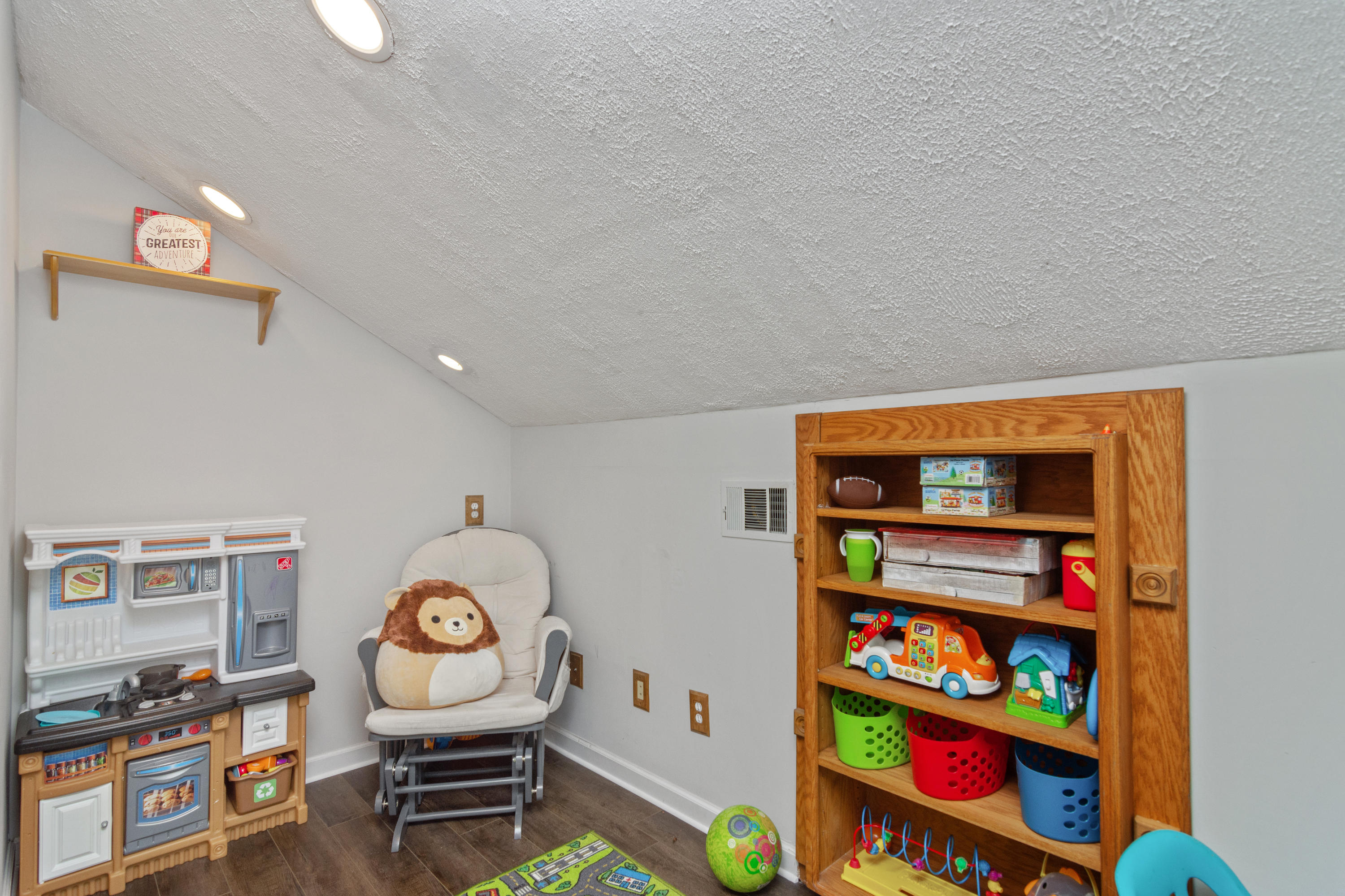 LONGWOOD S/D 5TH ADDN - Residential