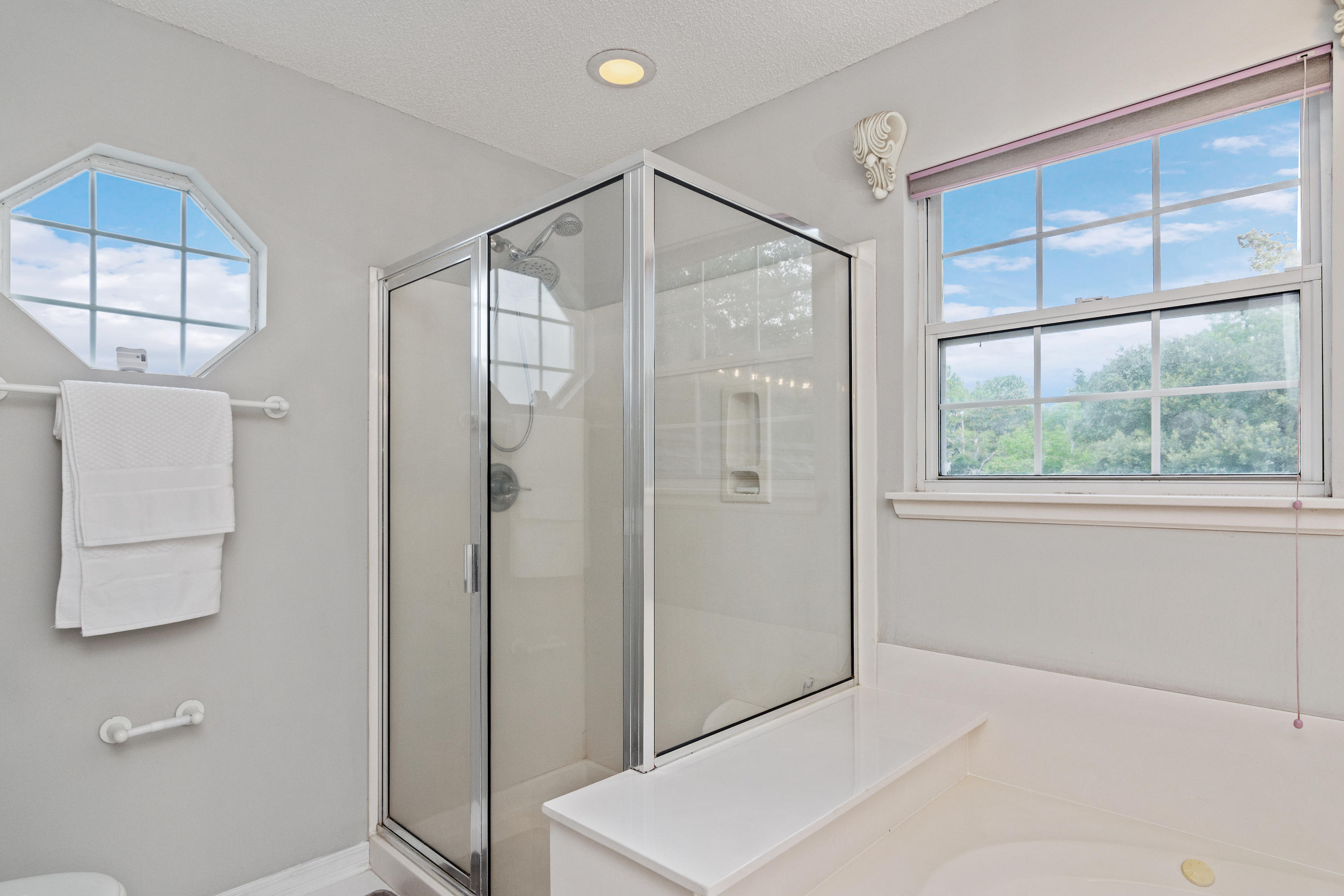 LONGWOOD S/D 5TH ADDN - Residential