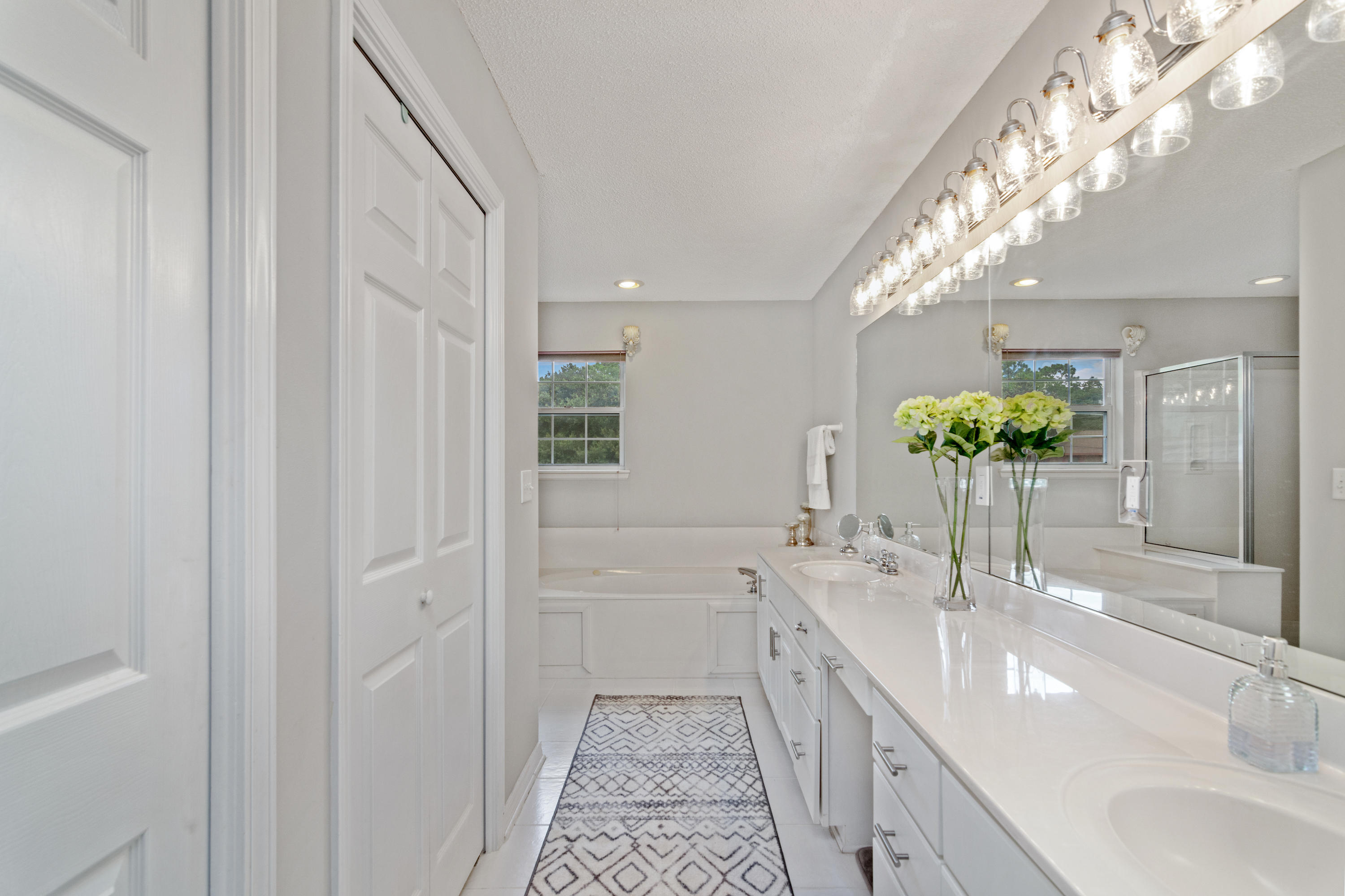 LONGWOOD S/D 5TH ADDN - Residential