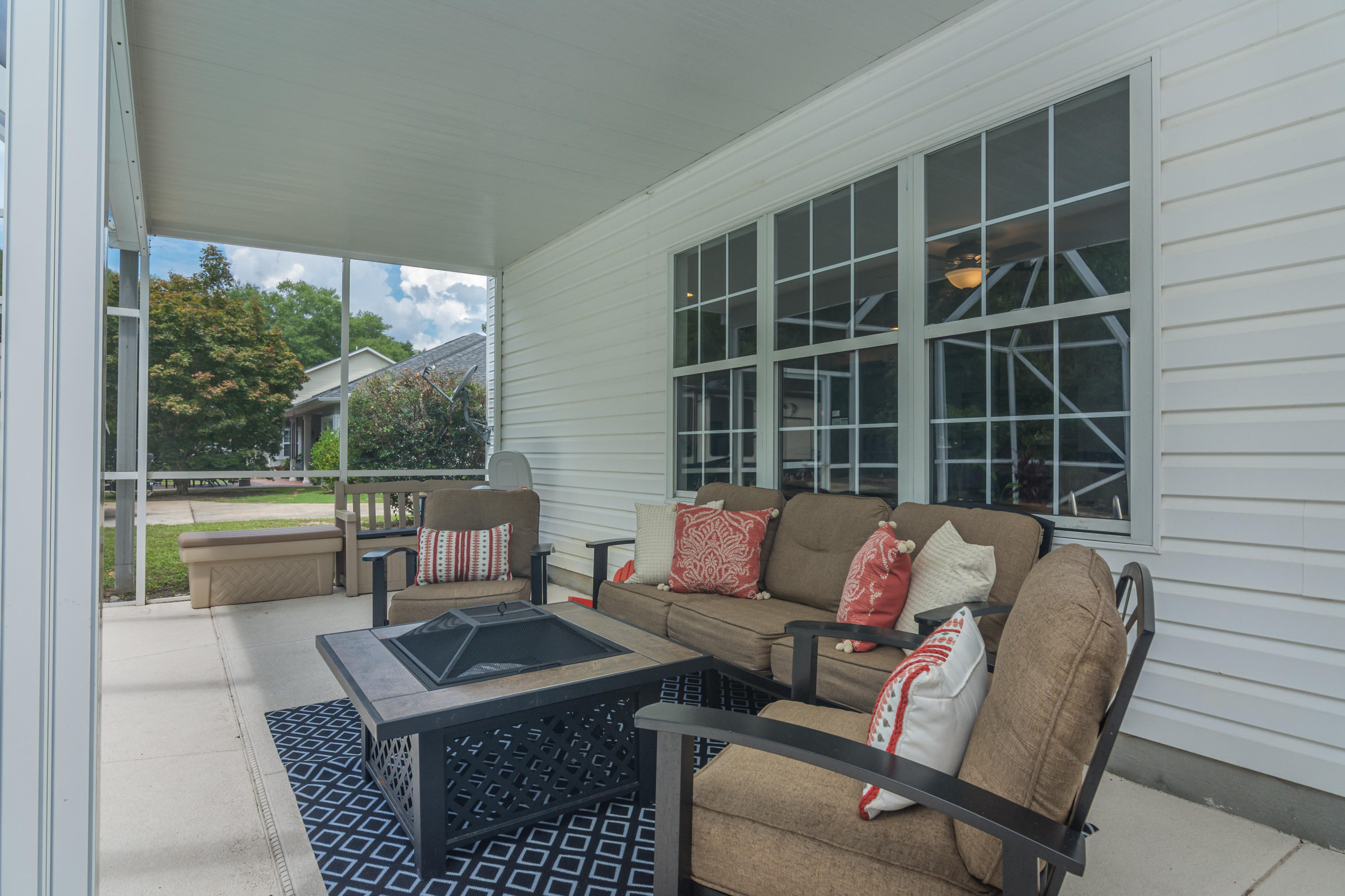 LONGWOOD S/D 5TH ADDN - Residential