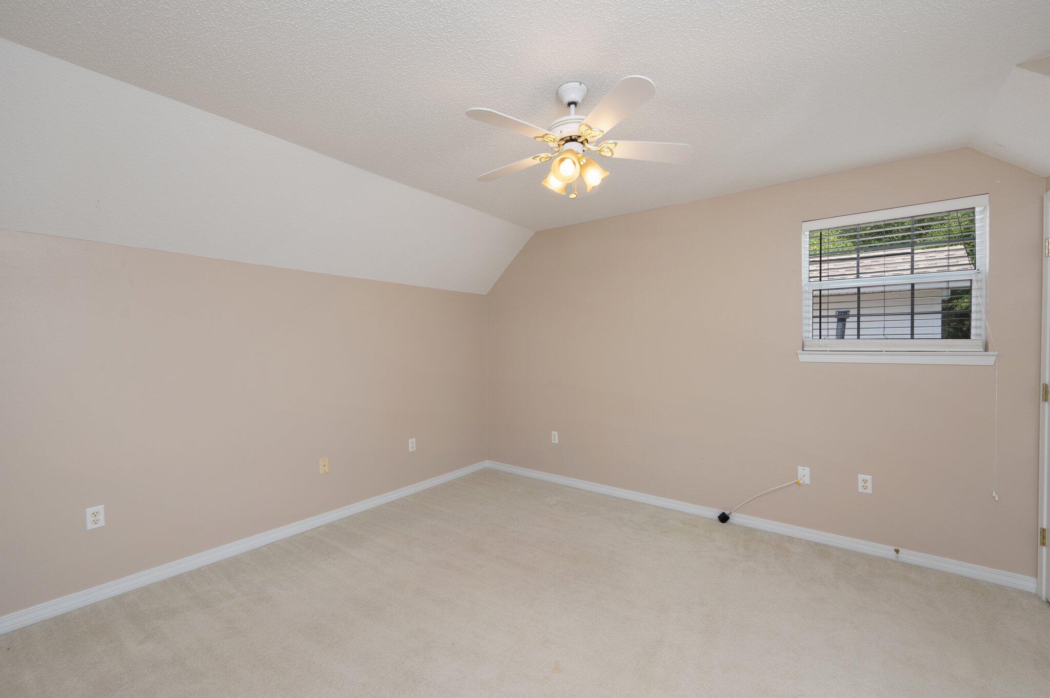 GRANDVIEW HEIGHTS - Residential