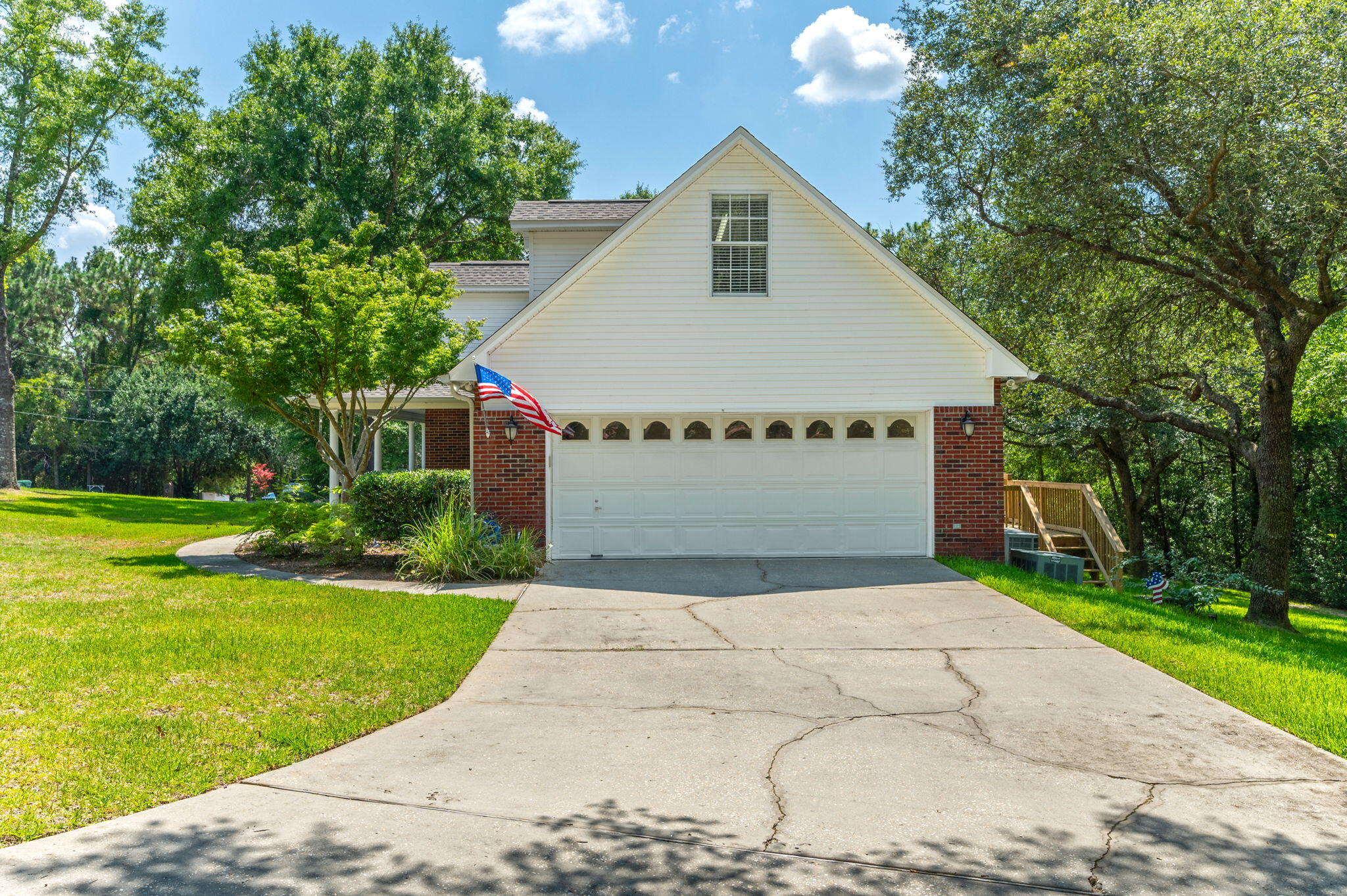 GRANDVIEW HEIGHTS - Residential