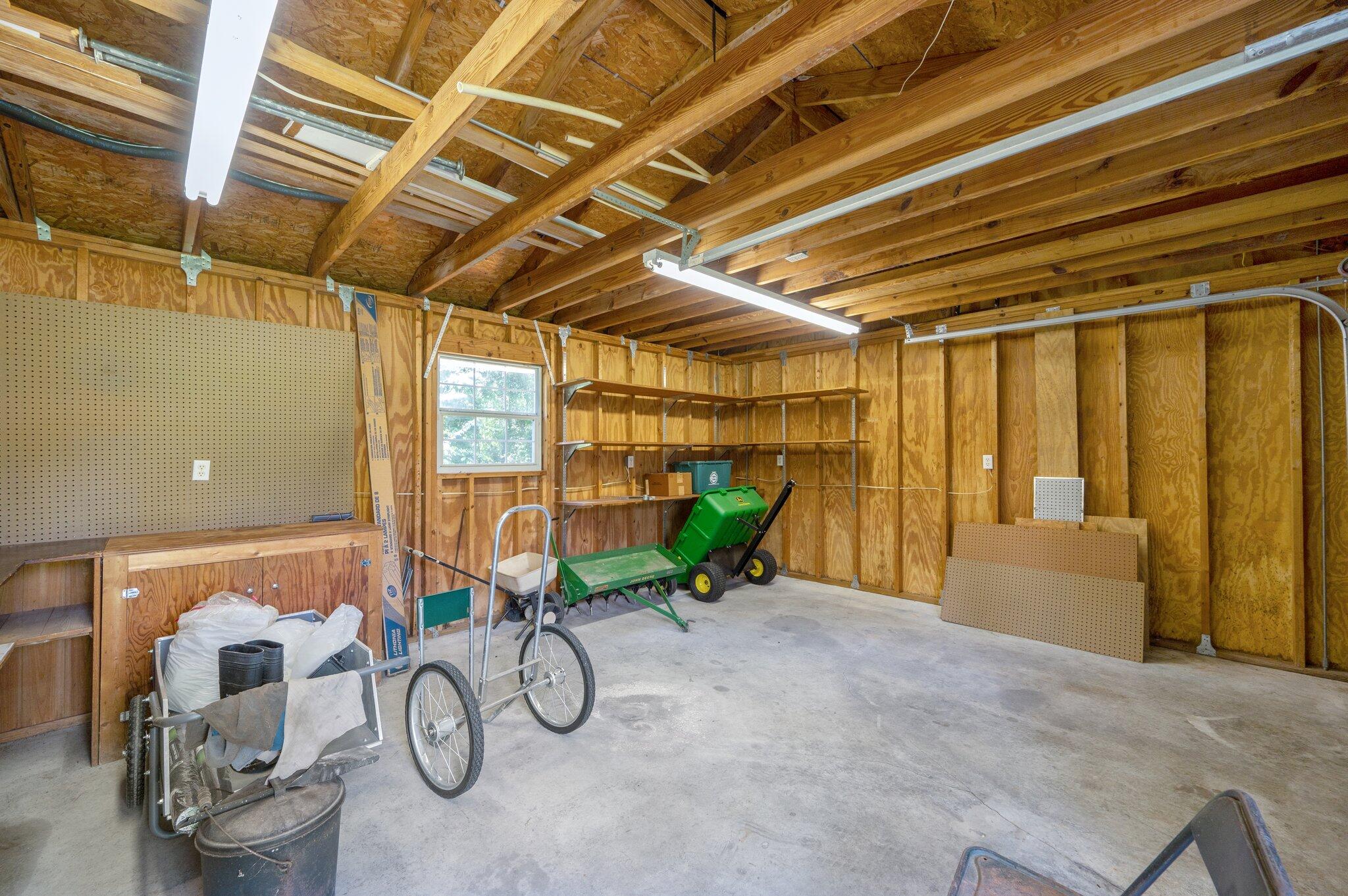 GRANDVIEW HEIGHTS - Residential