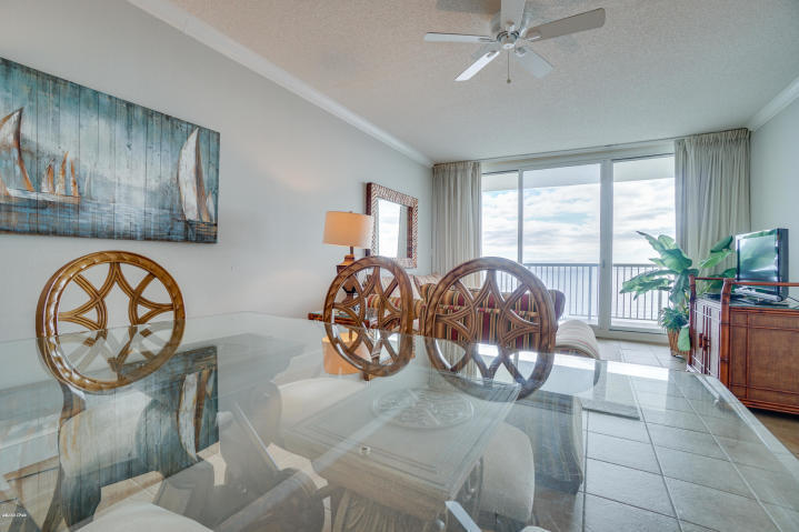 MAJESTIC BEACH TOWERS I - Residential