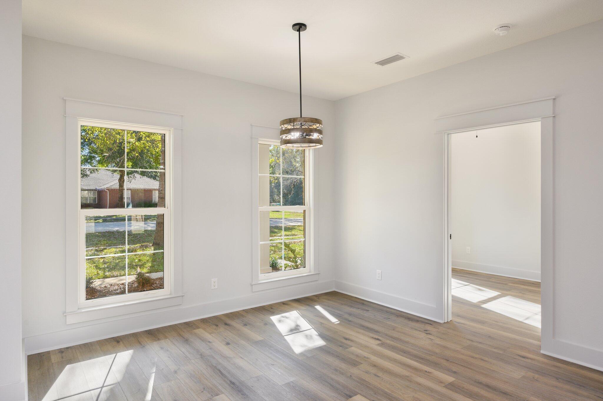 MOSSY OAKS - Residential