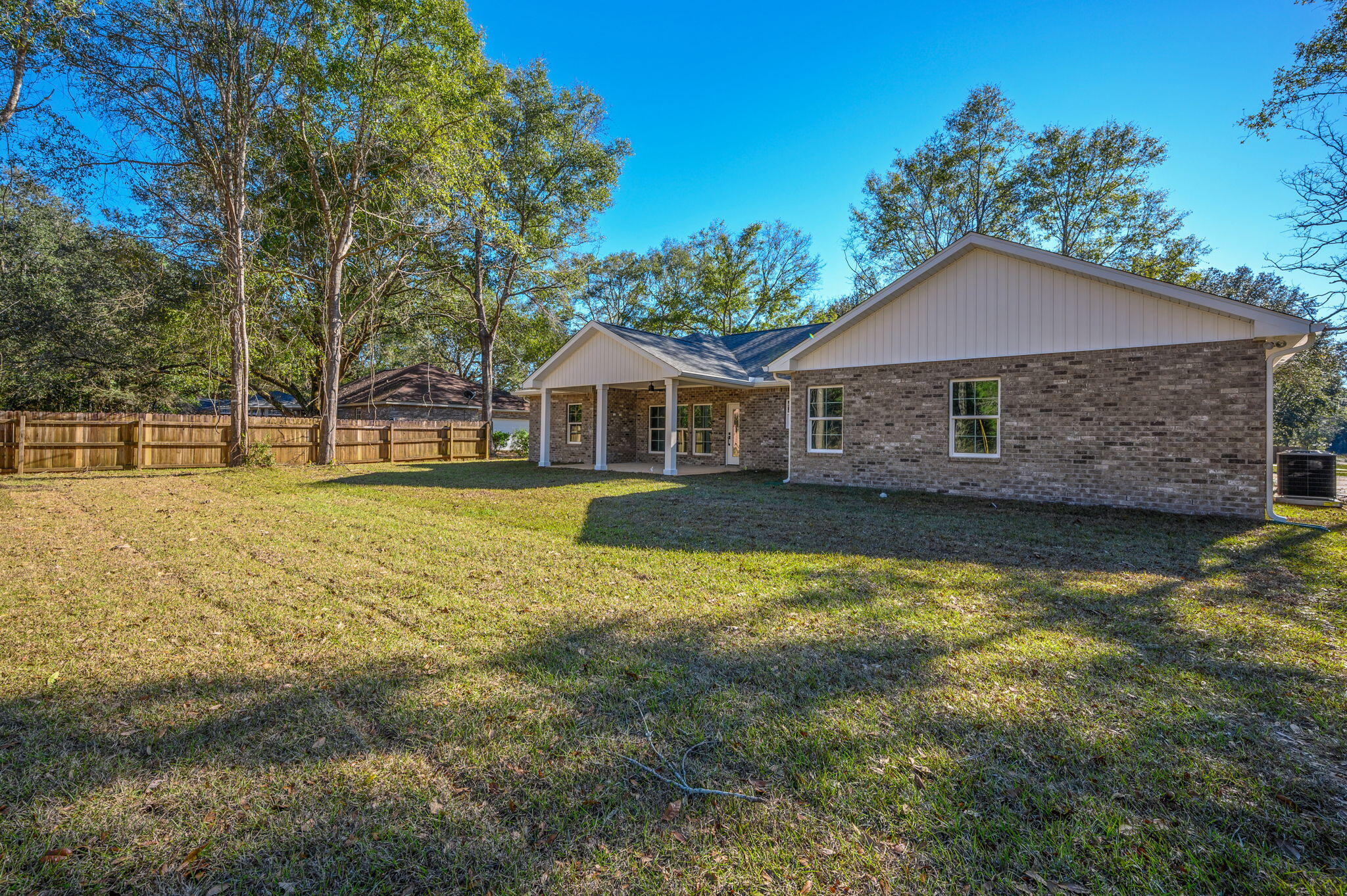 MOSSY OAKS - Residential