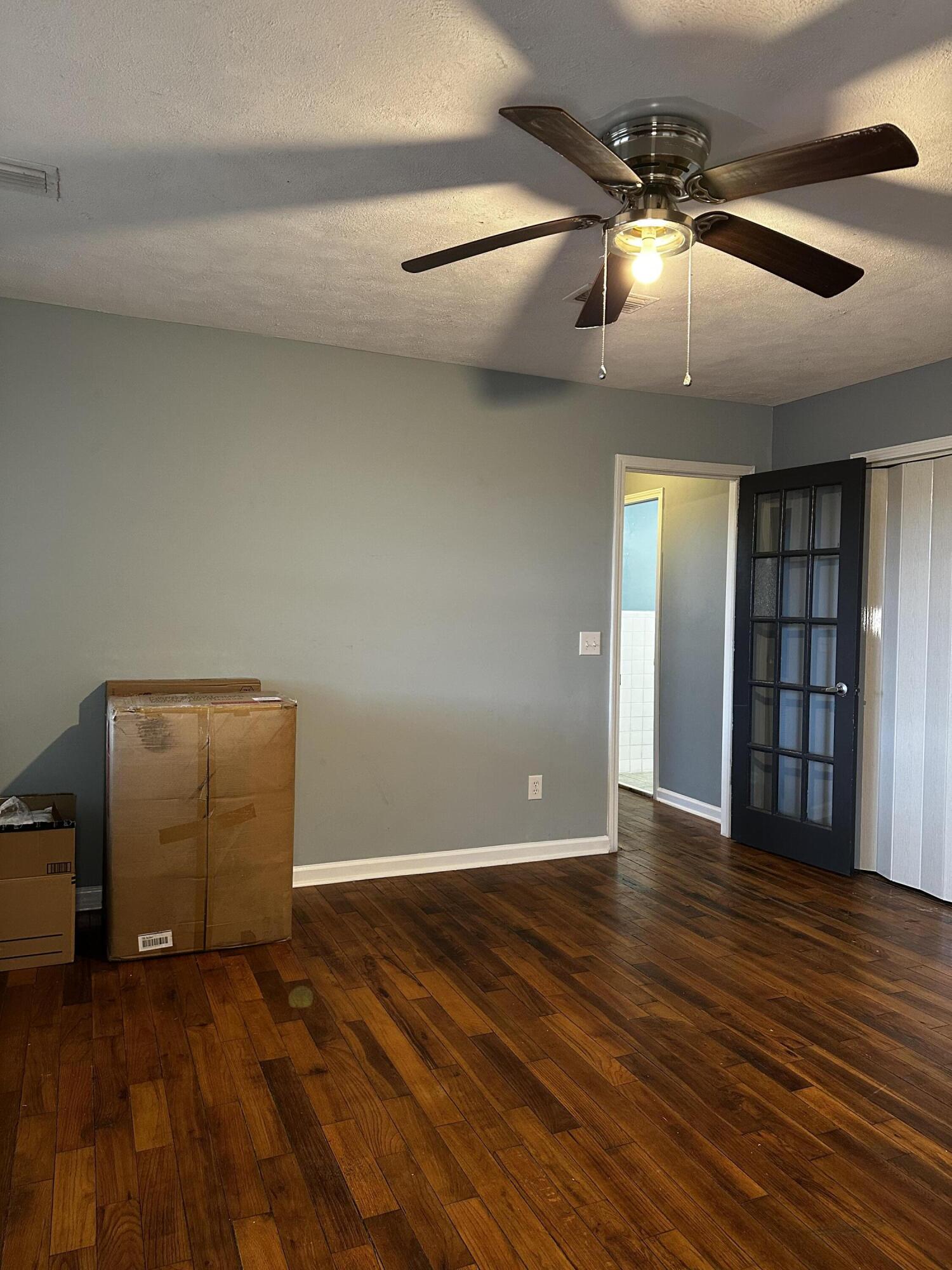 NO RECORDED SUBDIVISION - Residential Lease