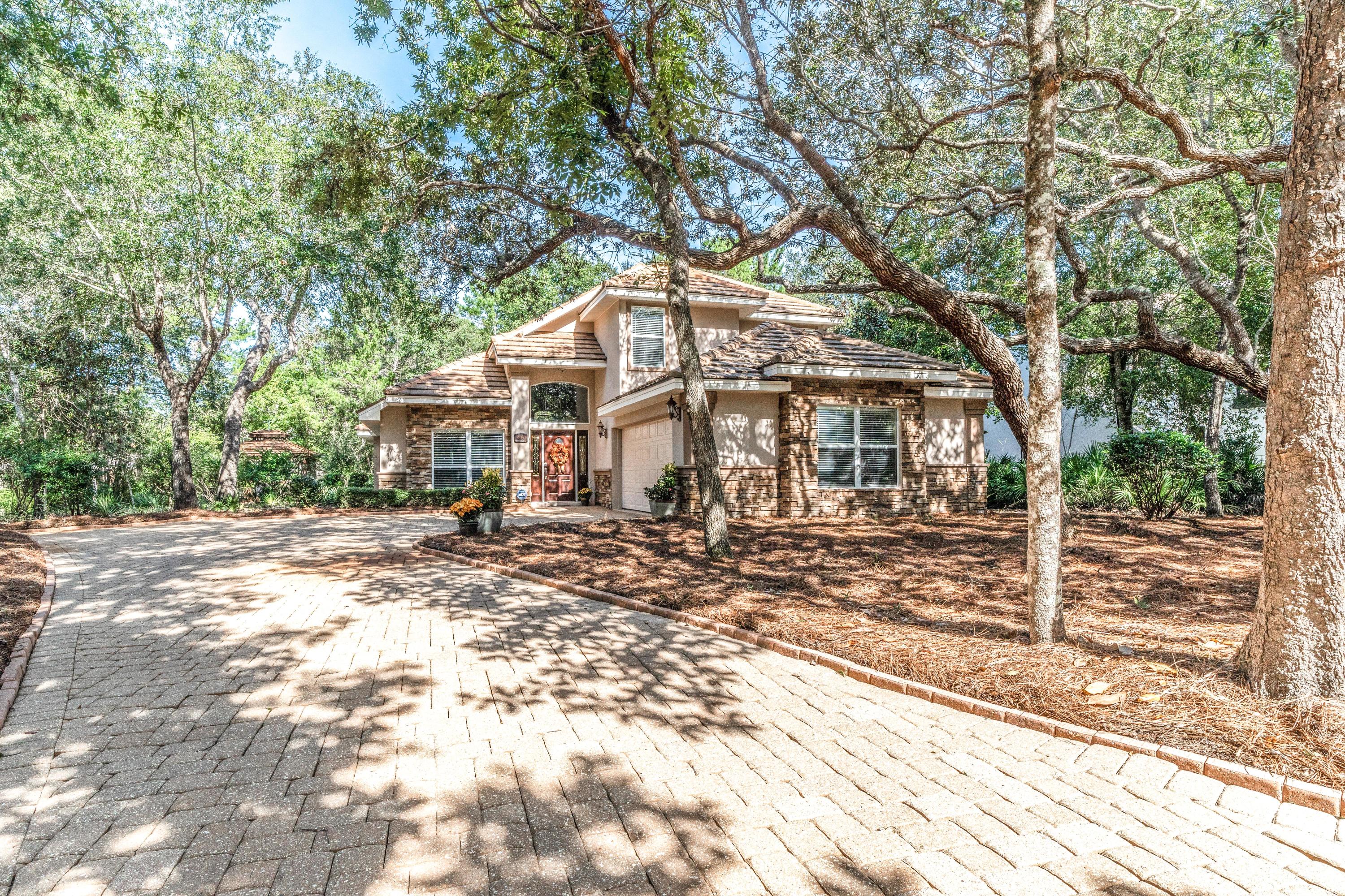 BOTANY BAYOU - Residential