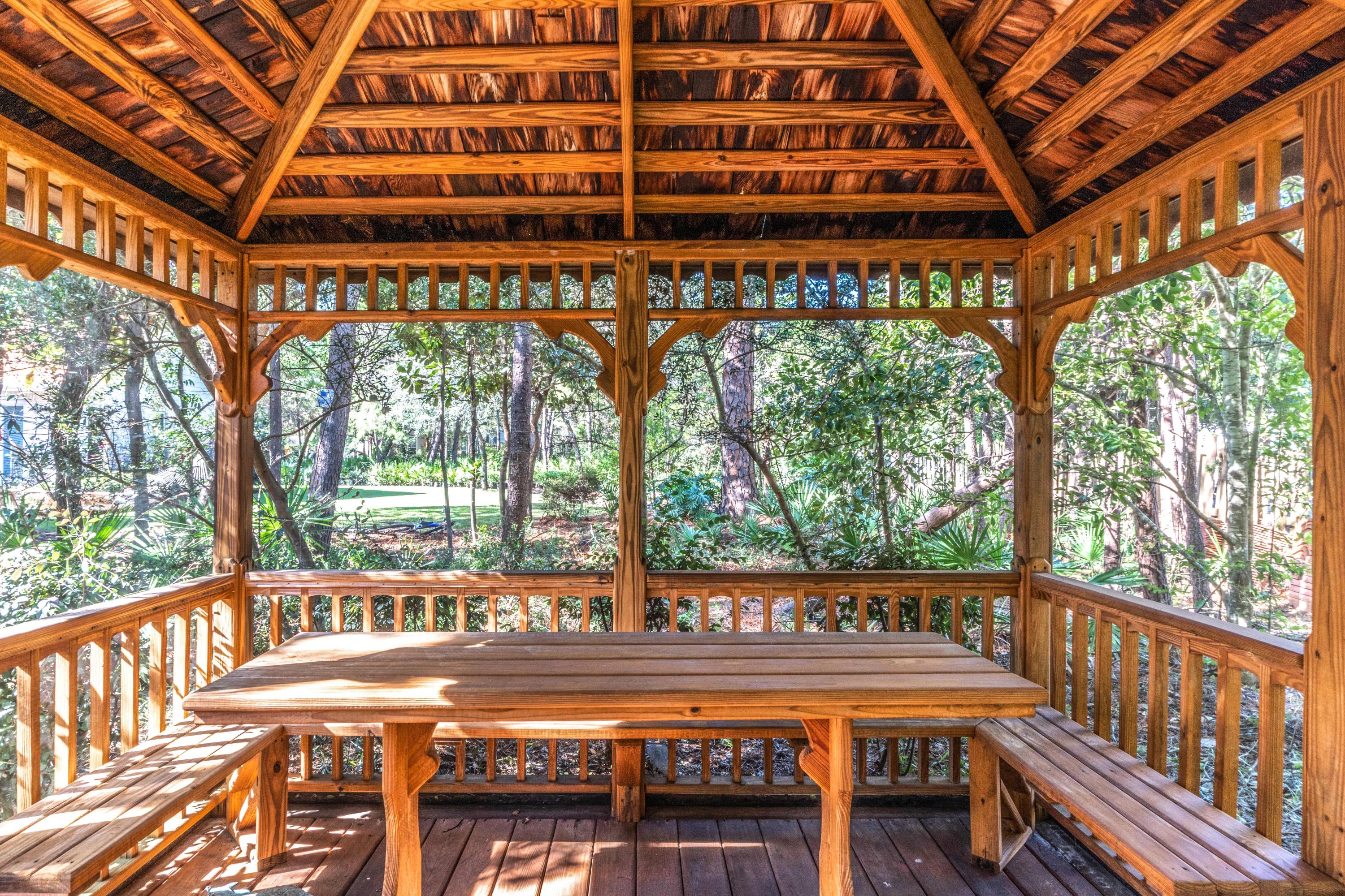 BOTANY BAYOU - Residential