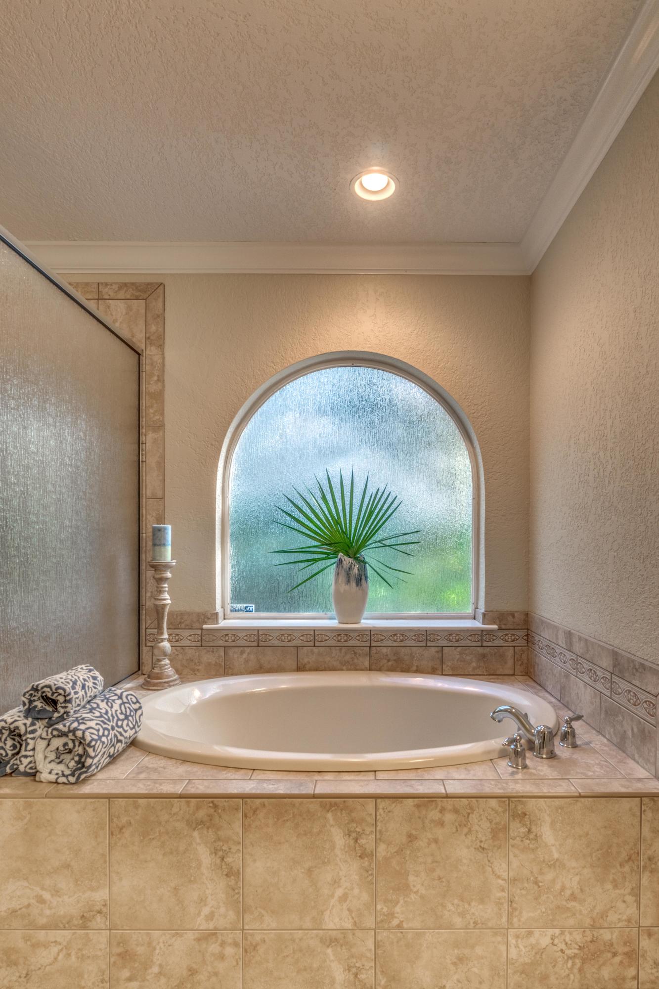 BOTANY BAYOU - Residential