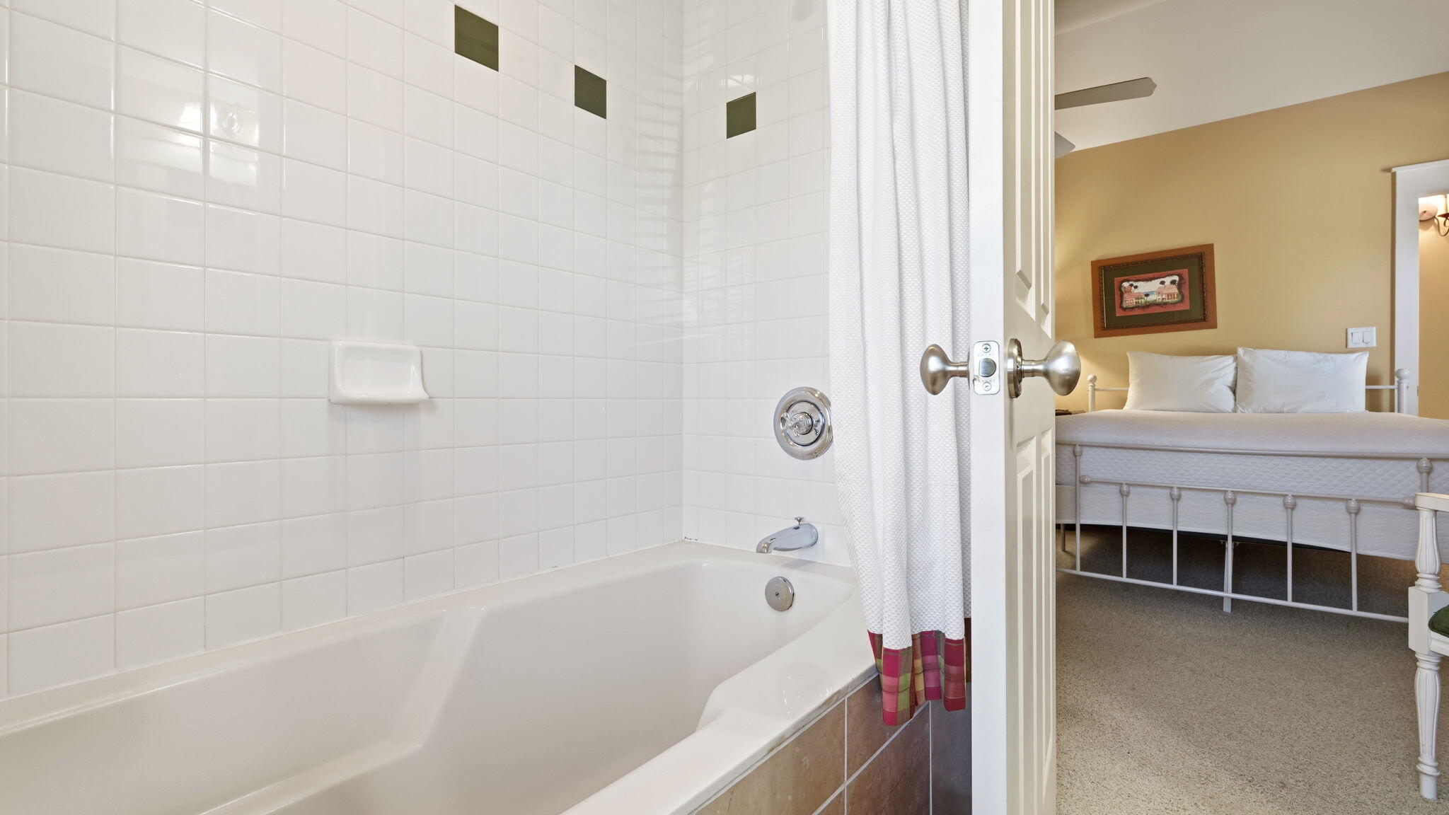 LAUREL GROVE - Residential