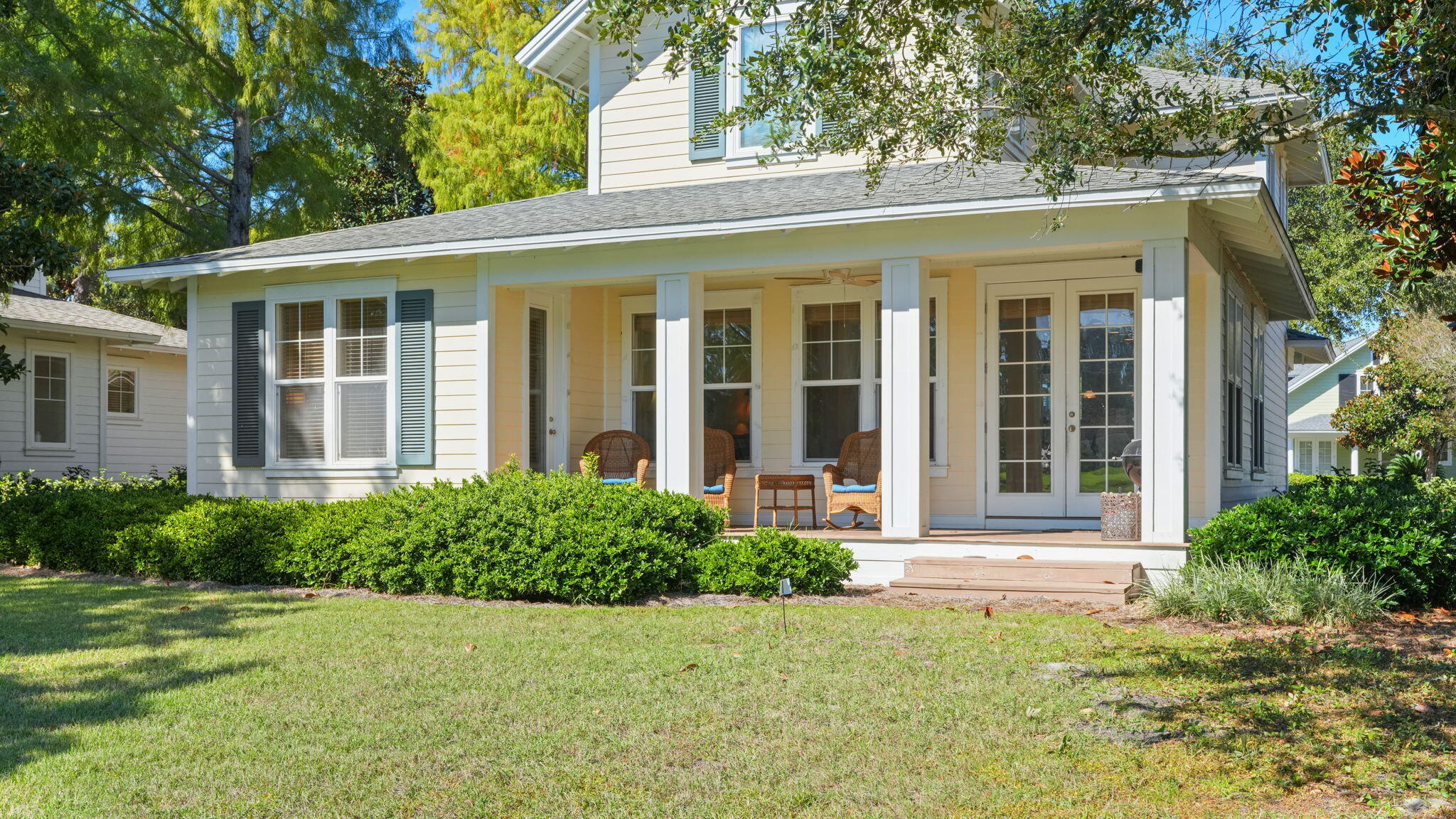 LAUREL GROVE - Residential