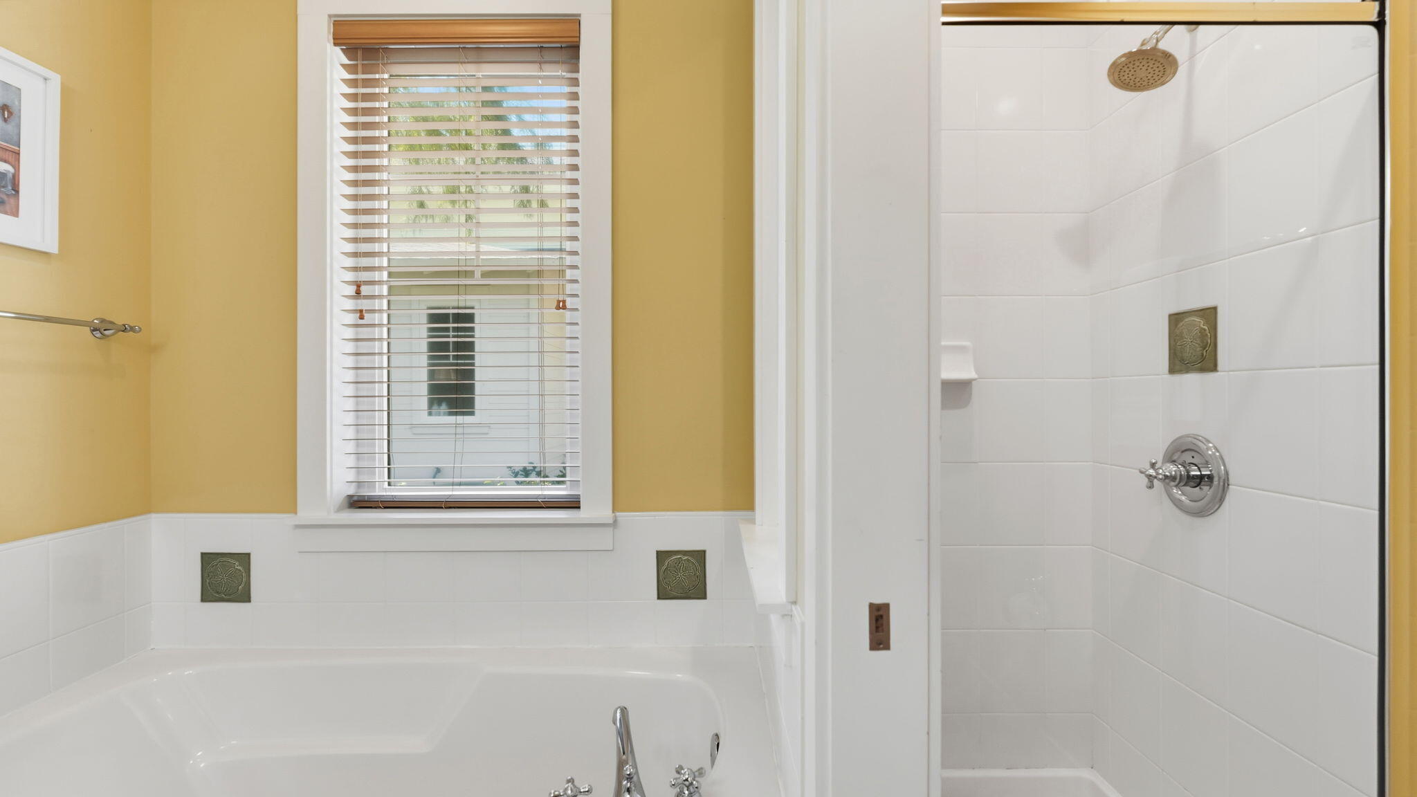 LAUREL GROVE - Residential