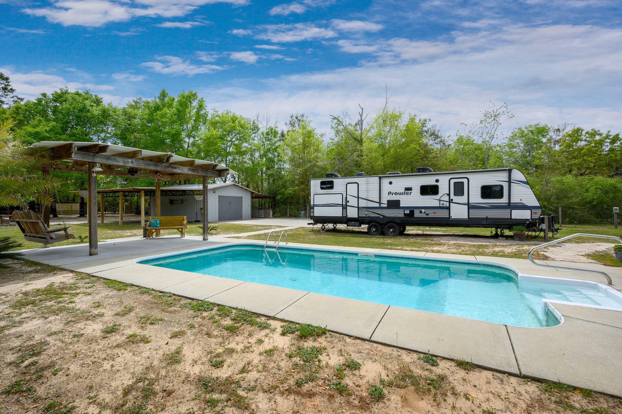 COUNTRY BREEZE EST LOT 2 - Residential