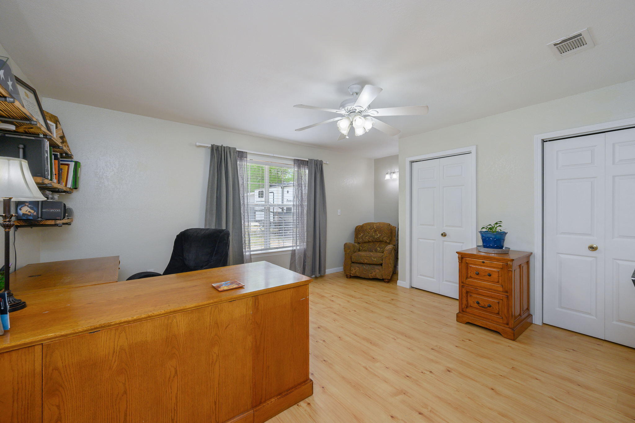 COUNTRY BREEZE EST LOT 2 - Residential