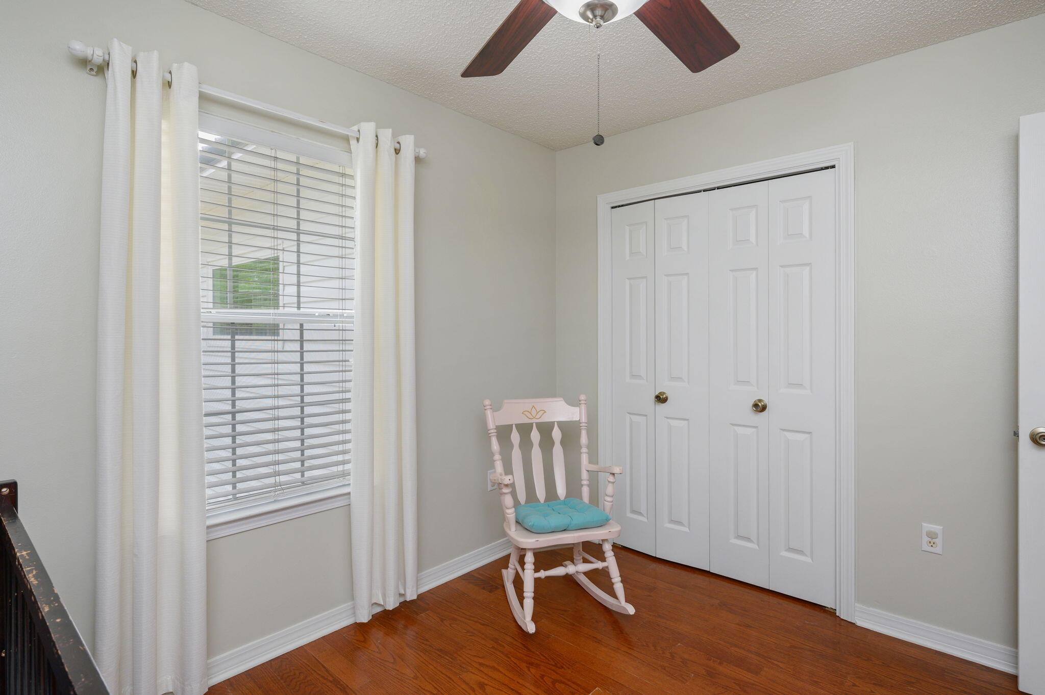 COUNTRY BREEZE EST LOT 2 - Residential