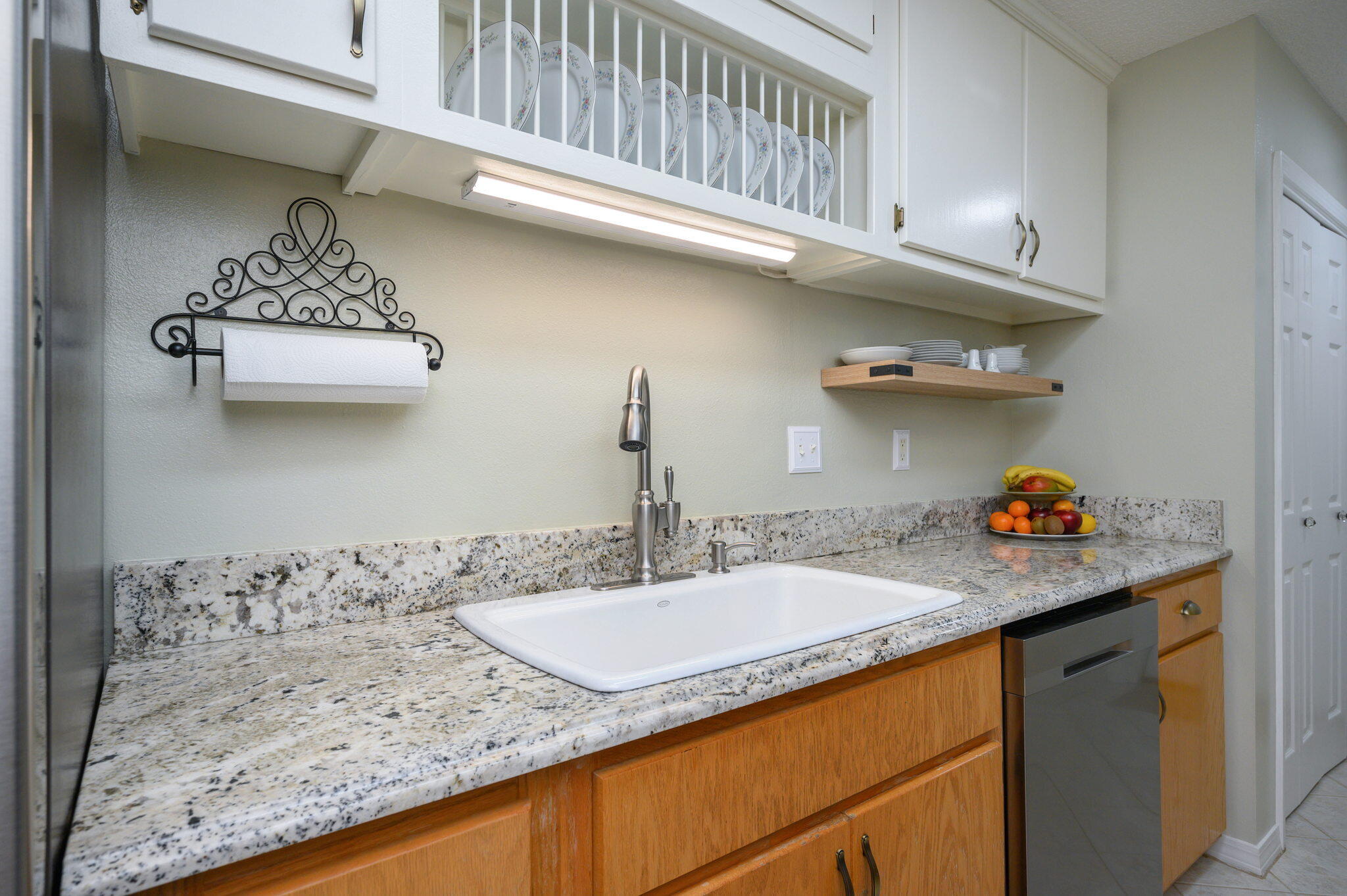 COUNTRY BREEZE EST LOT 2 - Residential