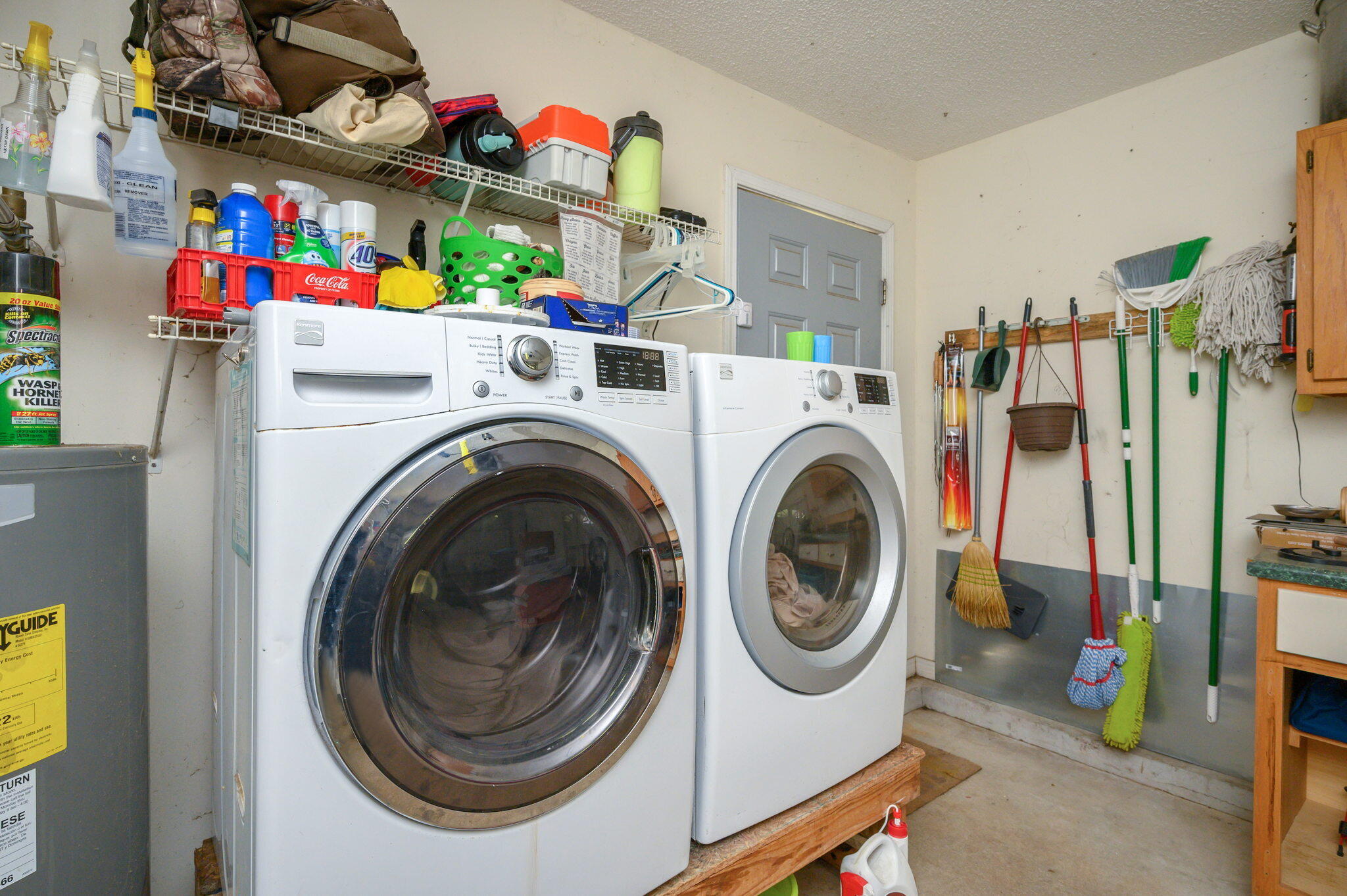 COUNTRY BREEZE EST LOT 2 - Residential