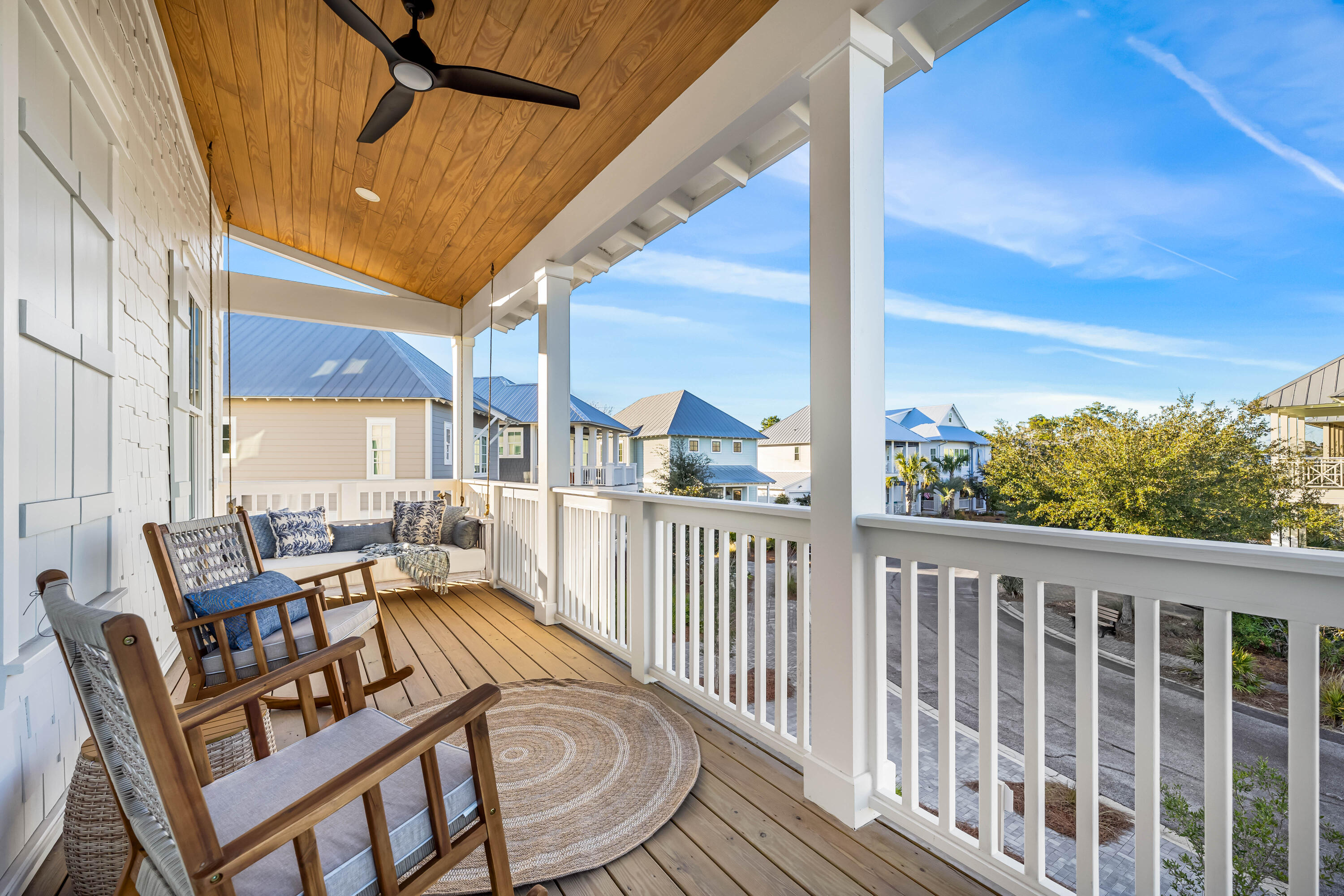LAKESIDE AT BLUE MOUNTAIN BEACH - Residential
