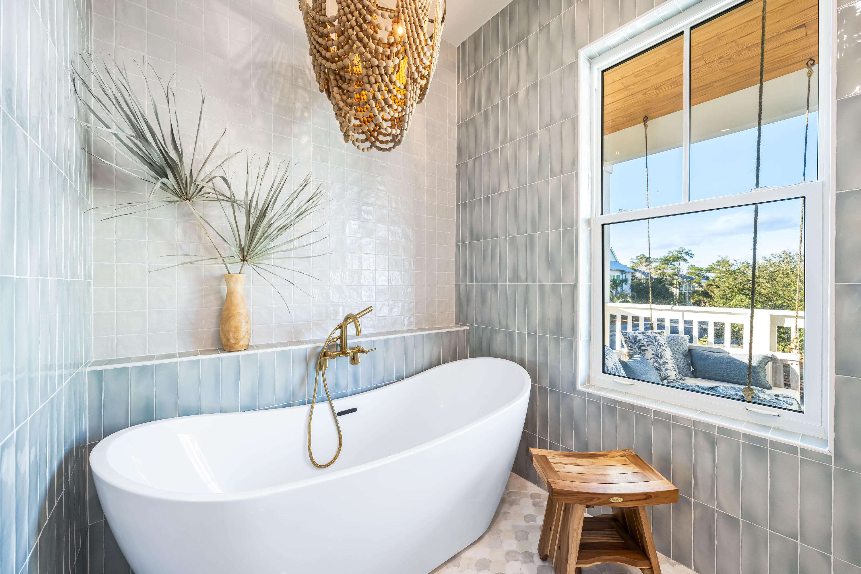 LAKESIDE AT BLUE MOUNTAIN BEACH - Residential