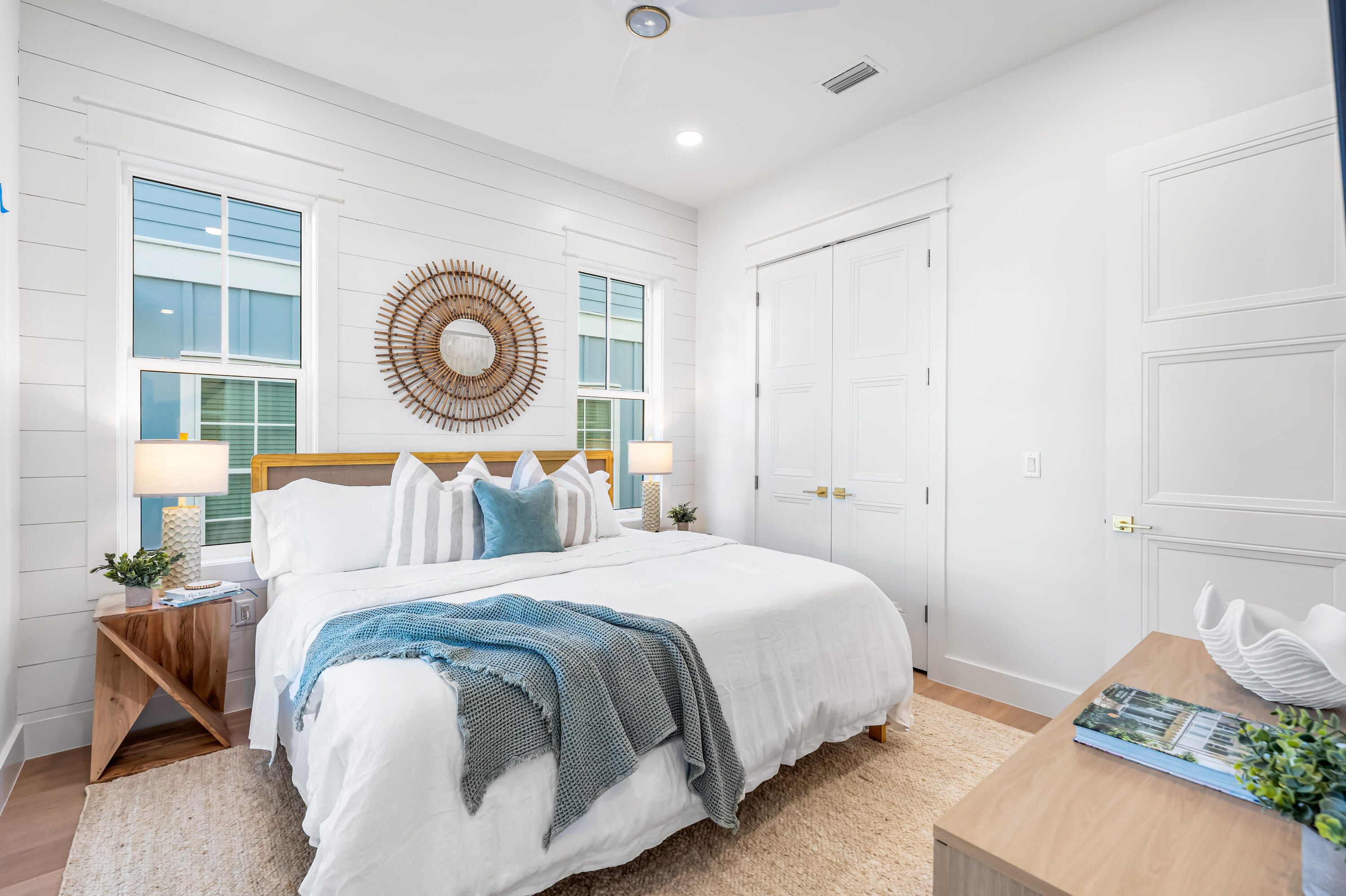 LAKESIDE AT BLUE MOUNTAIN BEACH - Residential