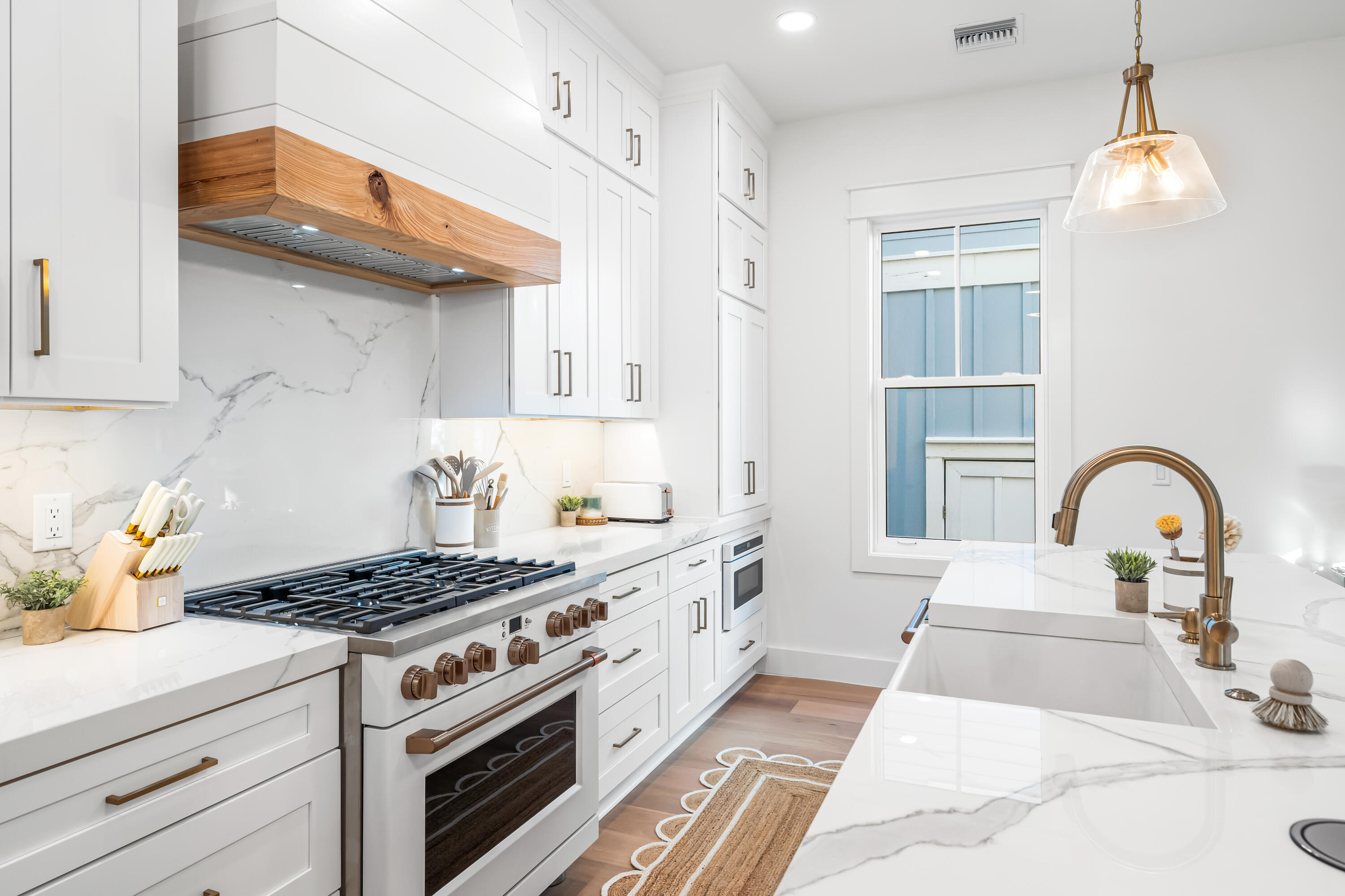 LAKESIDE AT BLUE MOUNTAIN BEACH - Residential