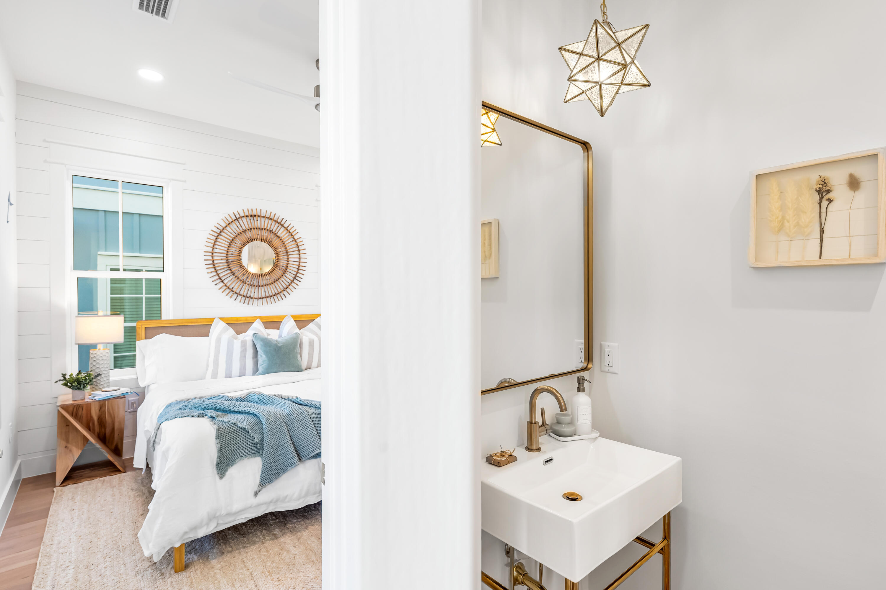 LAKESIDE AT BLUE MOUNTAIN BEACH - Residential