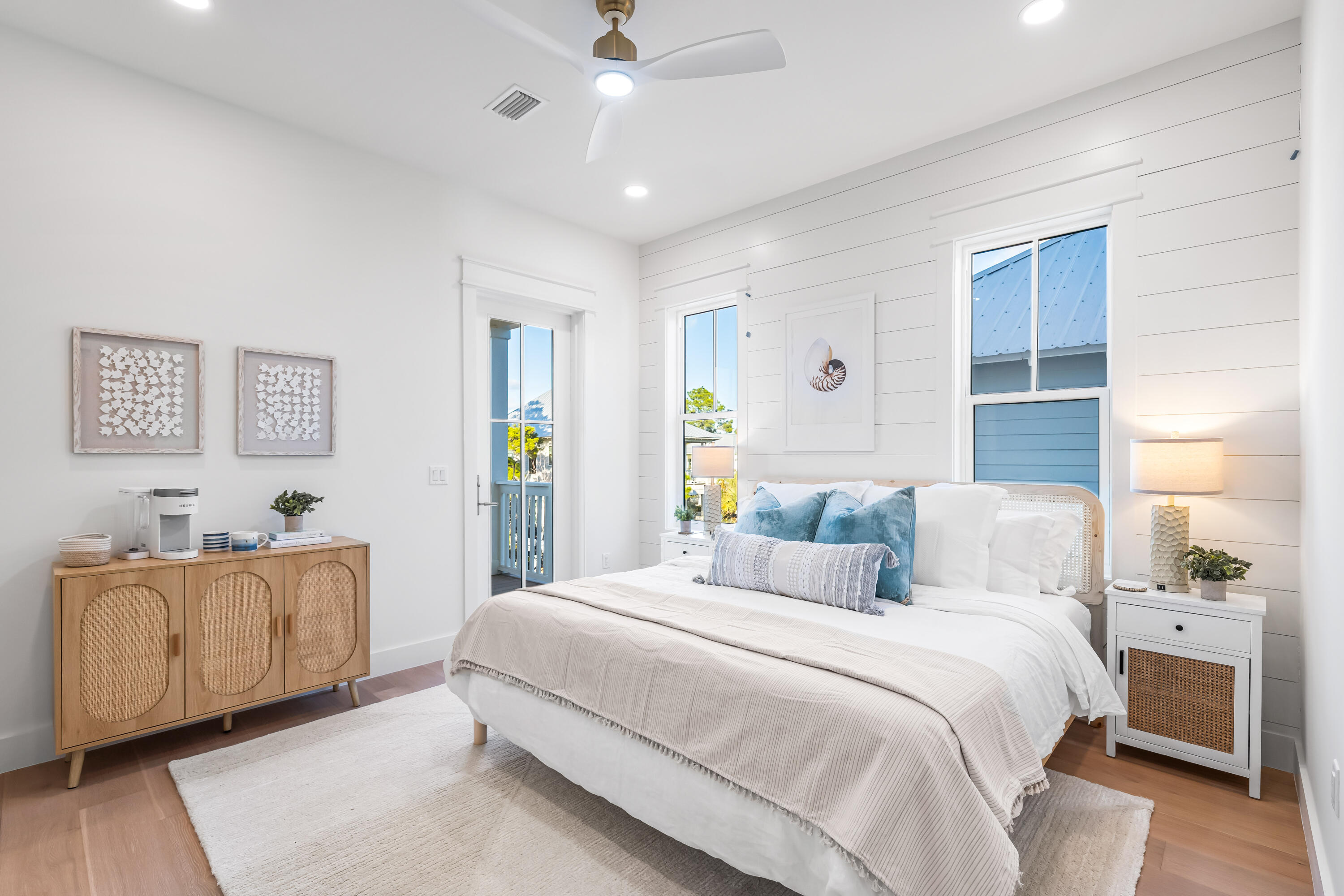 LAKESIDE AT BLUE MOUNTAIN BEACH - Residential