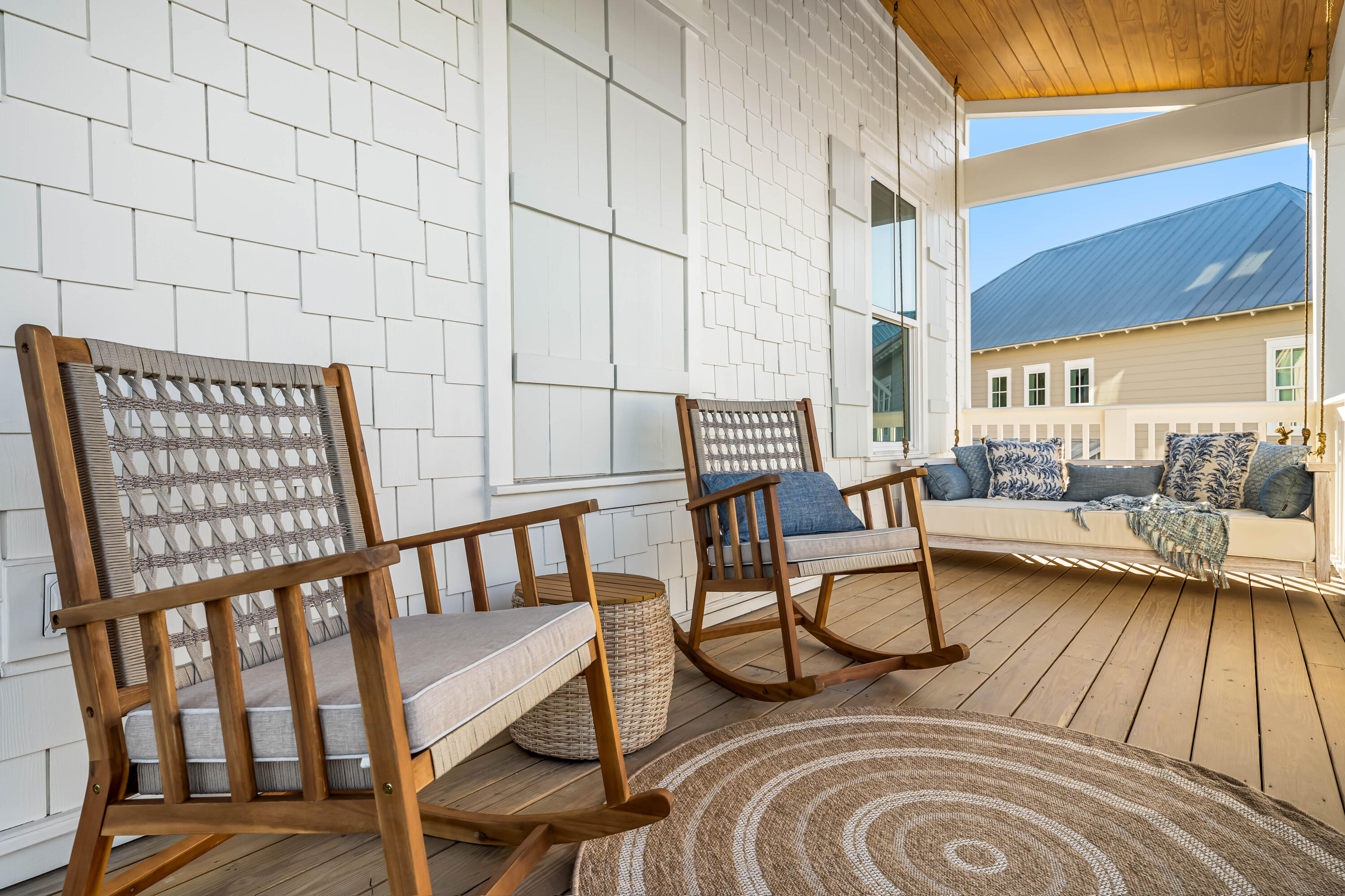LAKESIDE AT BLUE MOUNTAIN BEACH - Residential