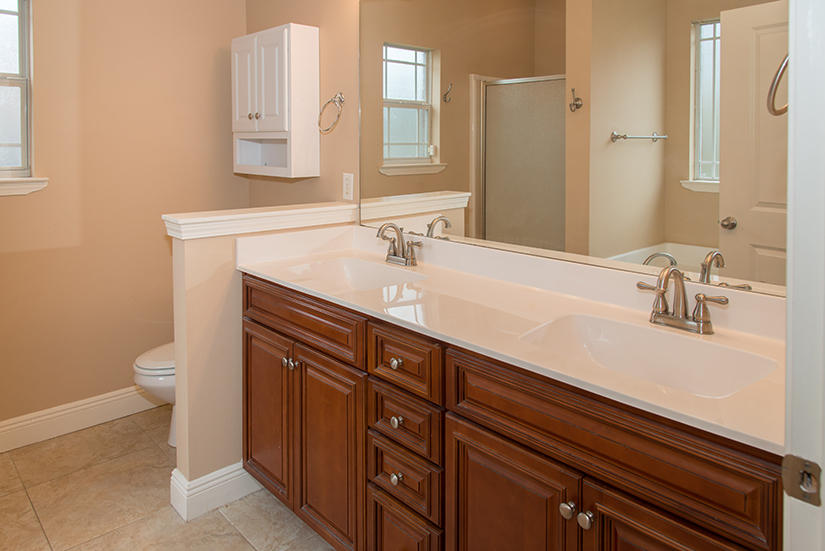 Roxbury Manor - Residential