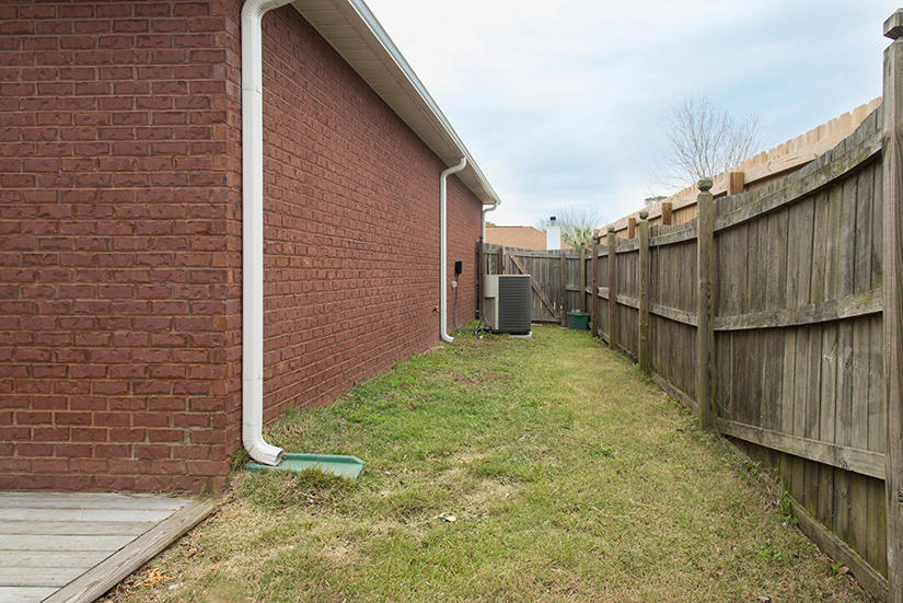 Roxbury Manor - Residential