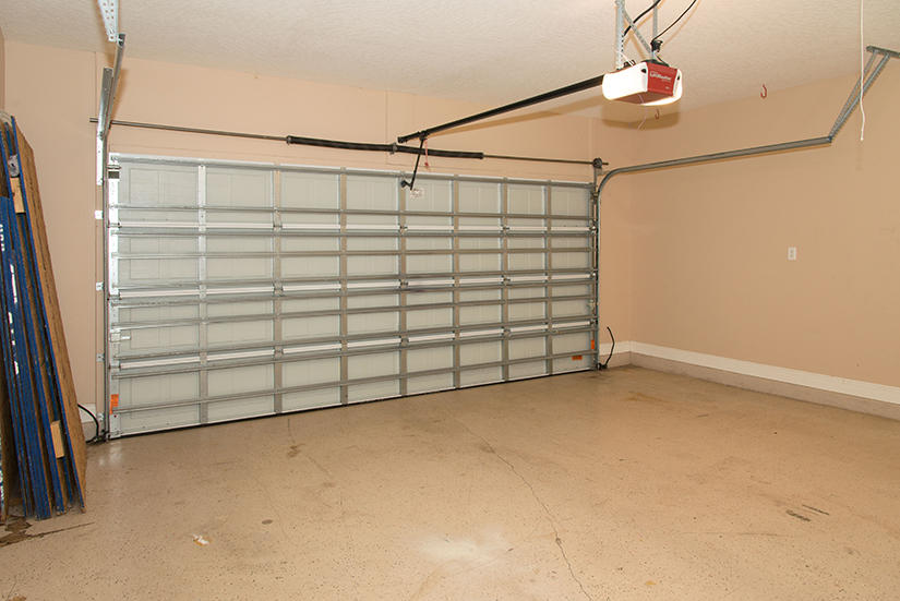 Roxbury Manor - Residential