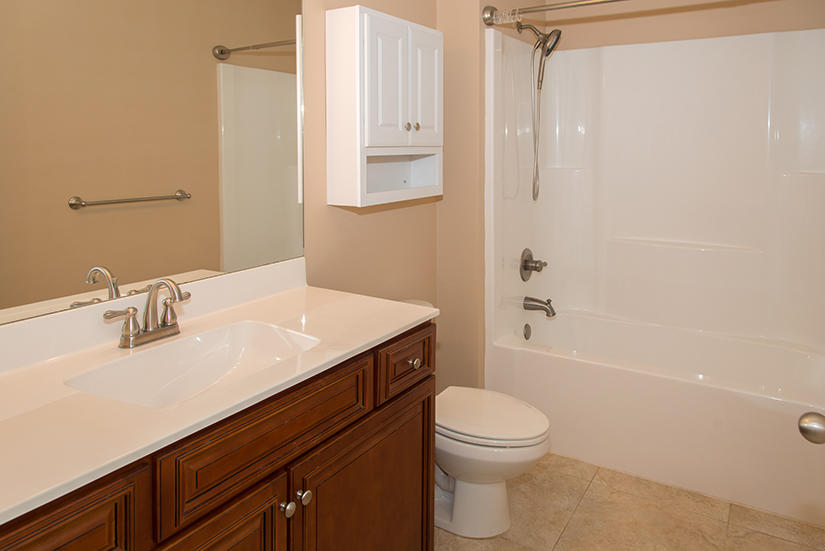 Roxbury Manor - Residential