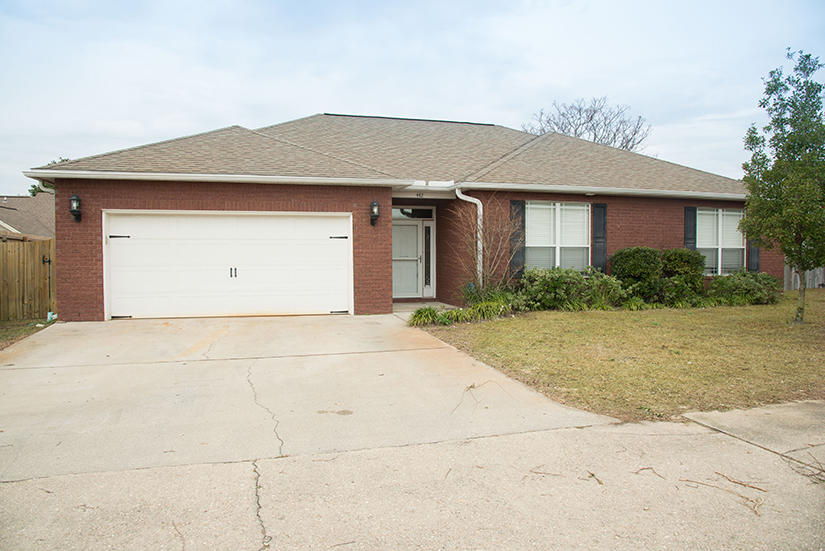 Roxbury Manor - Residential