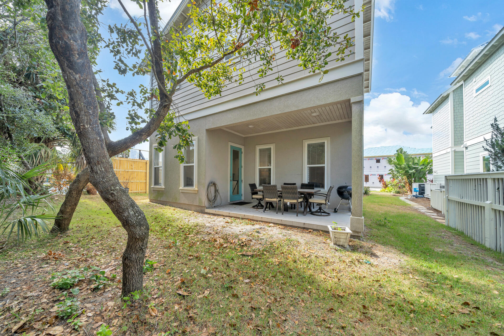 FRANGISTA BEACH 2ND ADDN - Residential