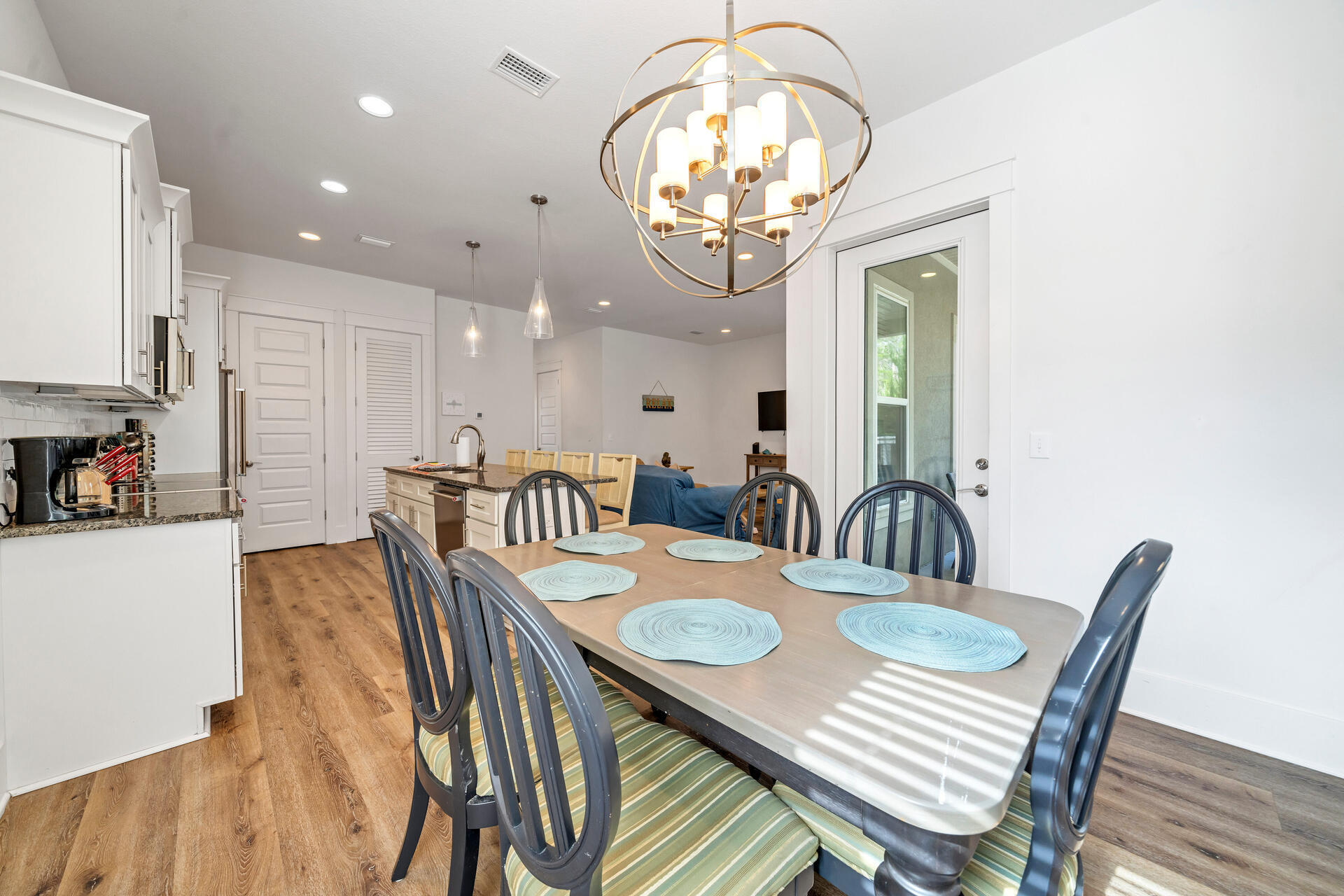 FRANGISTA BEACH 2ND ADDN - Residential