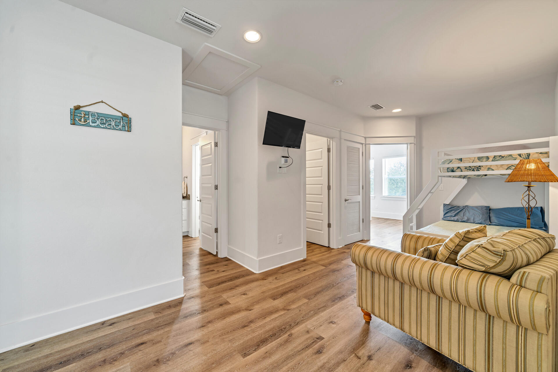 FRANGISTA BEACH 2ND ADDN - Residential