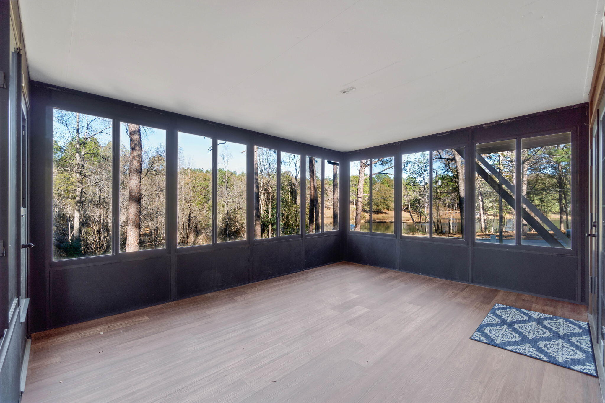 GRANDVIEW HEIGHTS - Residential Lease