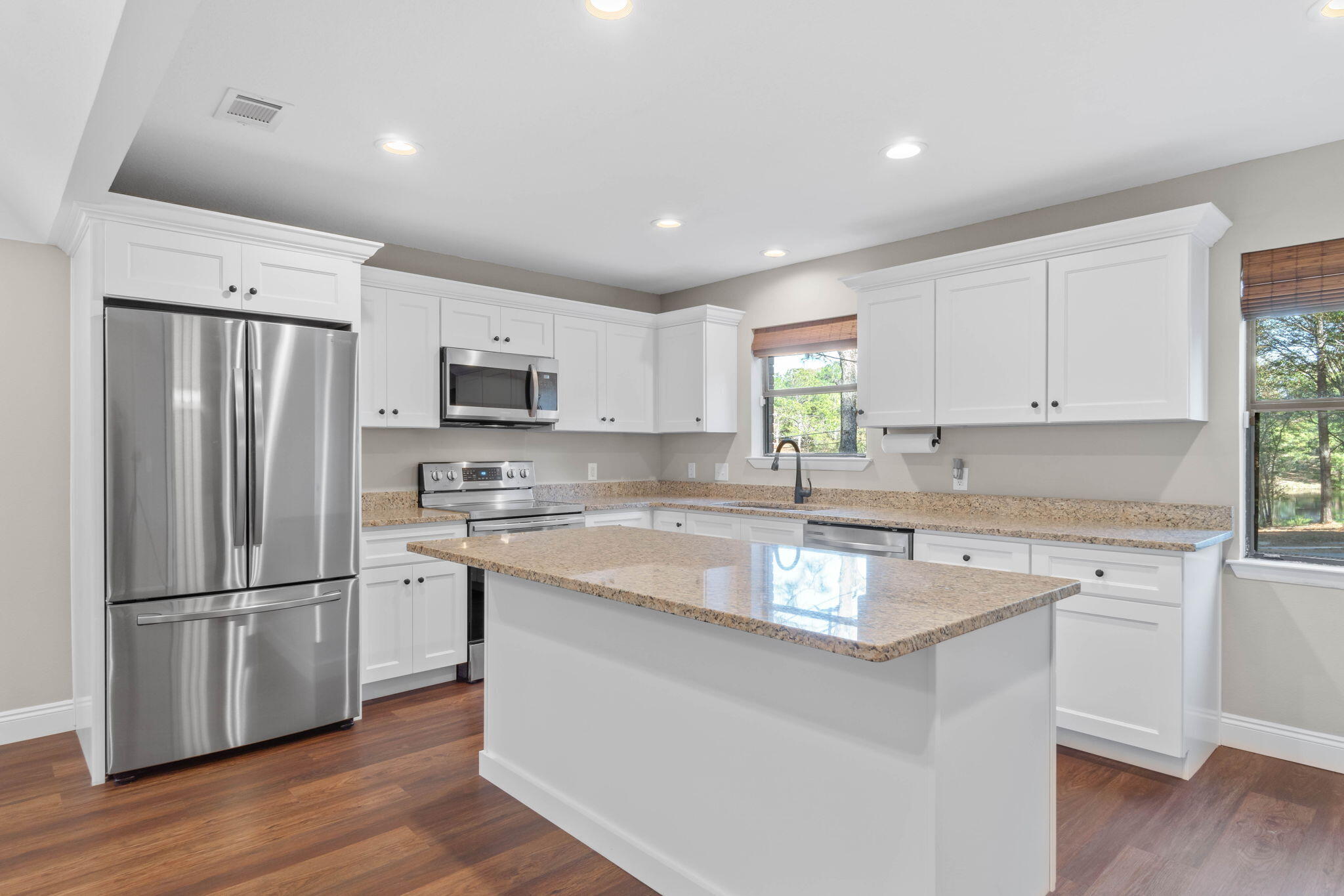 GRANDVIEW HEIGHTS - Residential Lease