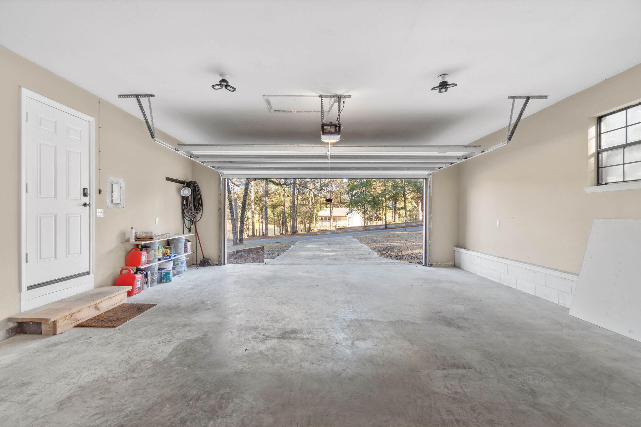 GRANDVIEW HEIGHTS - Residential Lease