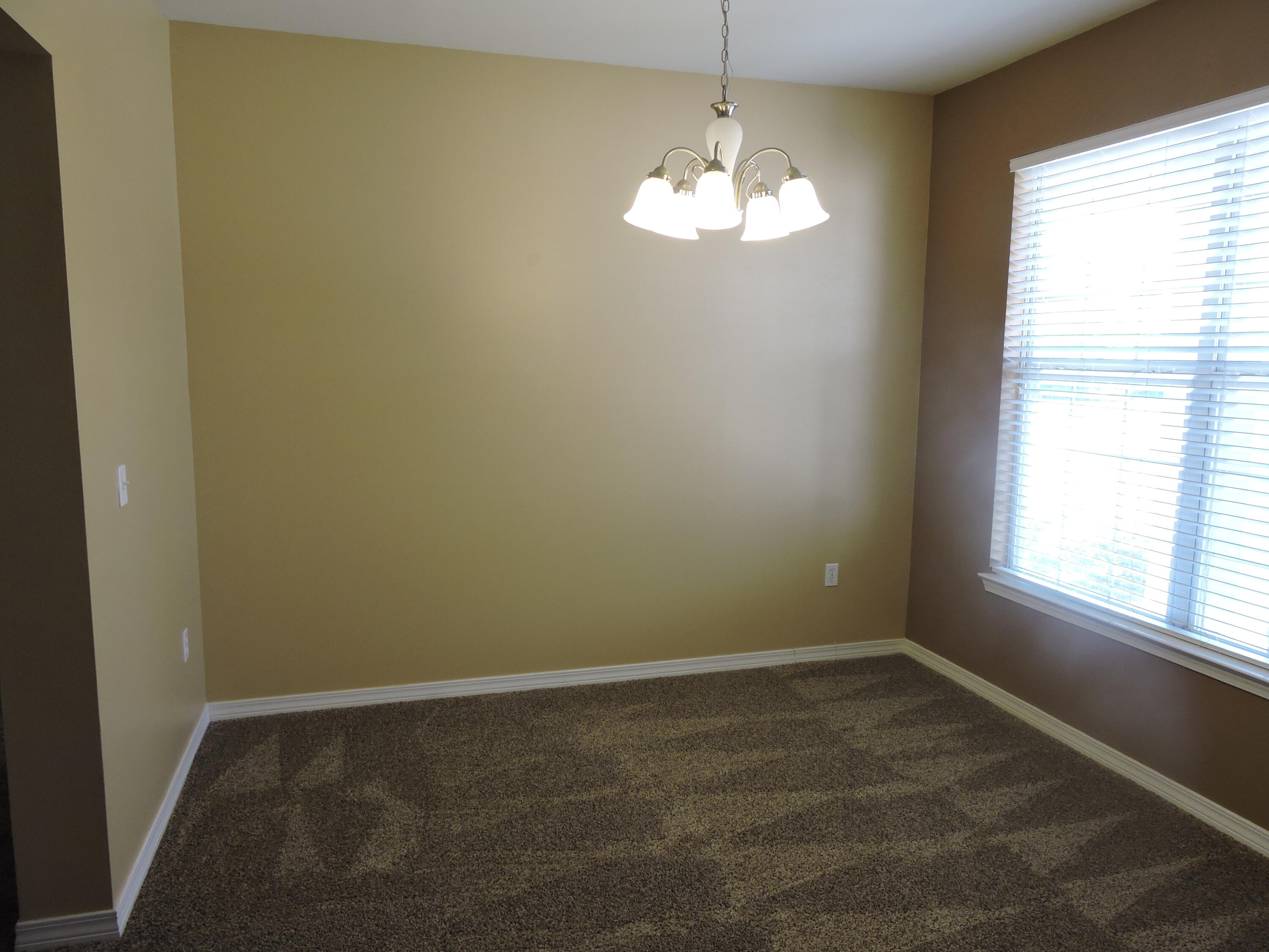 SANDY RIDGE ESTATES - Residential Lease