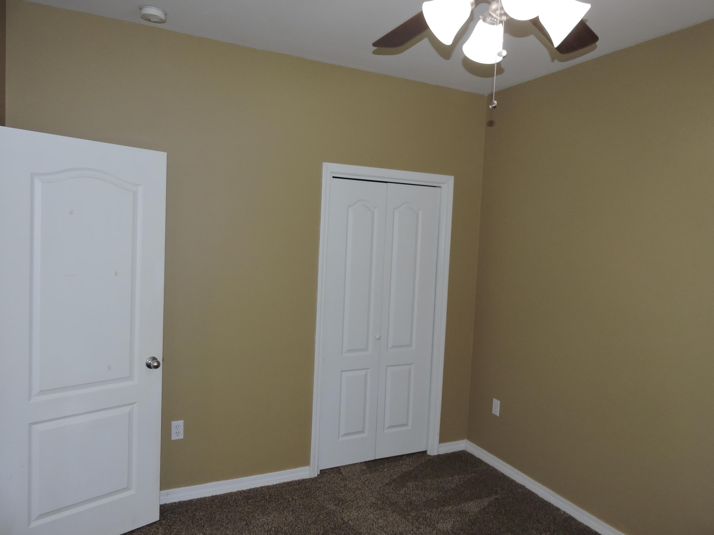 SANDY RIDGE ESTATES - Residential Lease