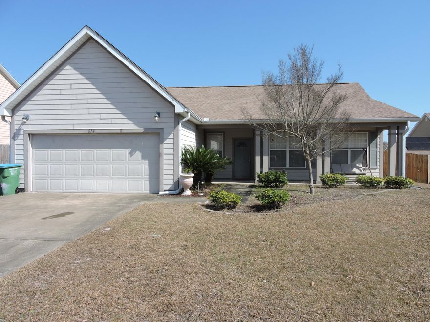 Available Now! South of I-10 off of Antioch Rd sits the 3 bed/2bath/2car garage home in the sought after subdivision of Sandy Ridge.  The home features an open concept Kitchen/family room with ample space for large furniture.  The home features a split bedroom design with a large master suite with dual vanities, separate shower and garden tub.  The other bedrooms are nice sized with ample closet space.  Schedule your own private showing today!