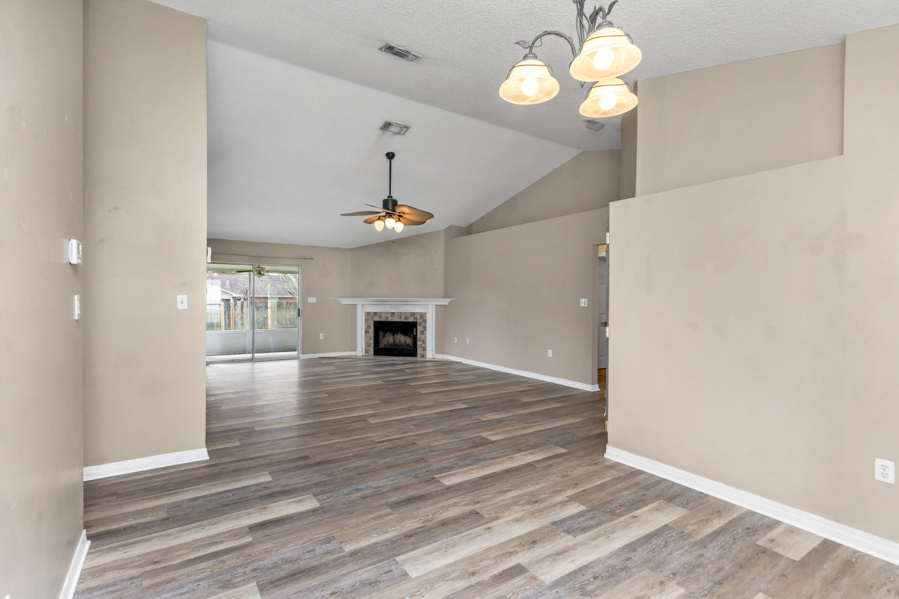 STEEPLECHASE PH 1 - Residential