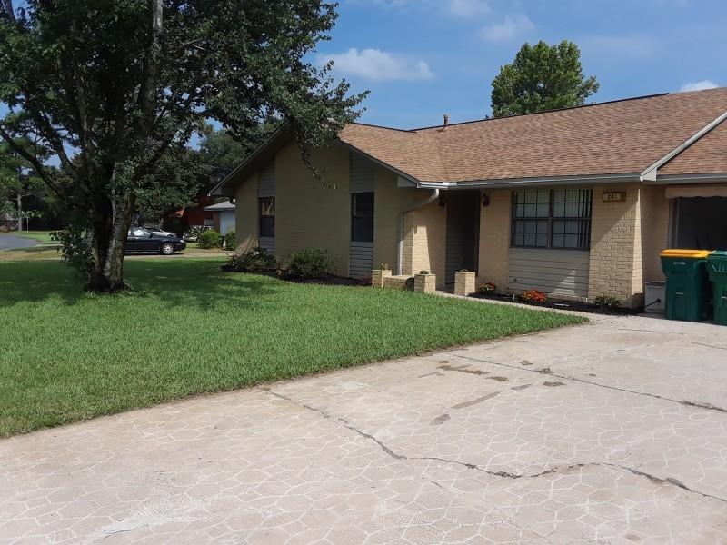 TIMBERLAKE ESTATES - Residential