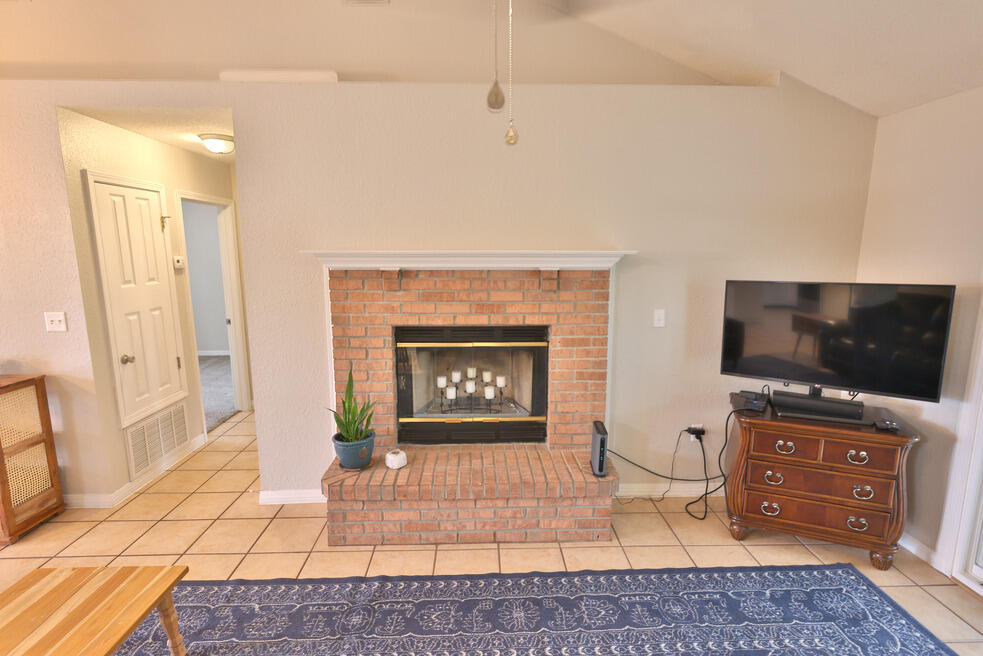 CORONADO VILLAGE PH 1 - Residential