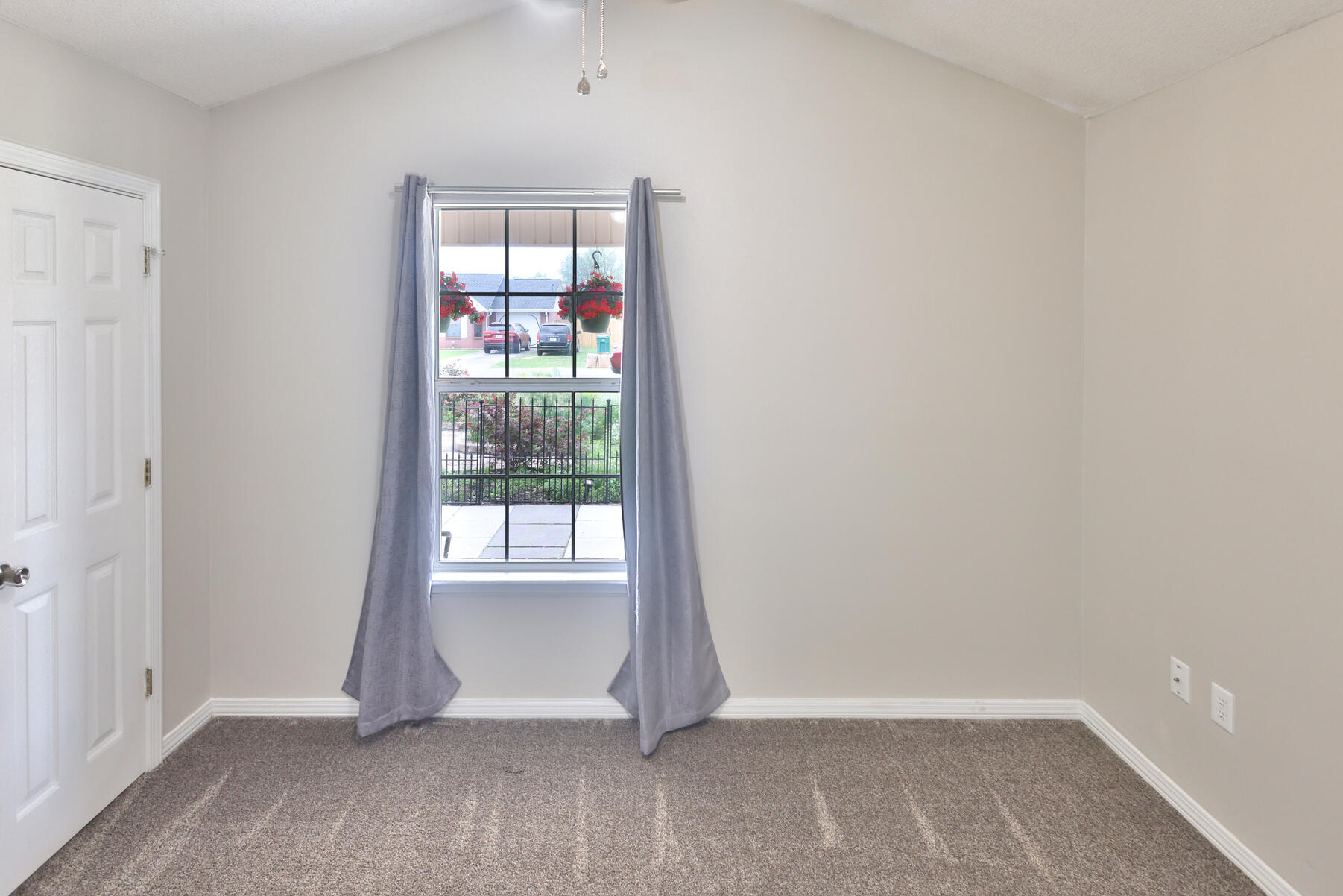 CORONADO VILLAGE PH 1 - Residential