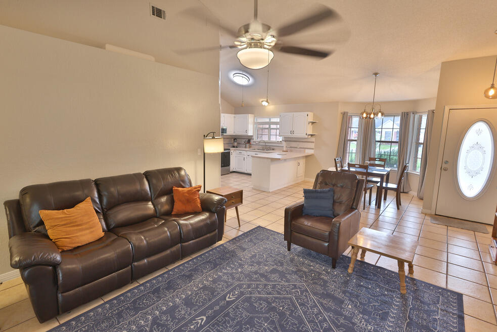 CORONADO VILLAGE PH 1 - Residential