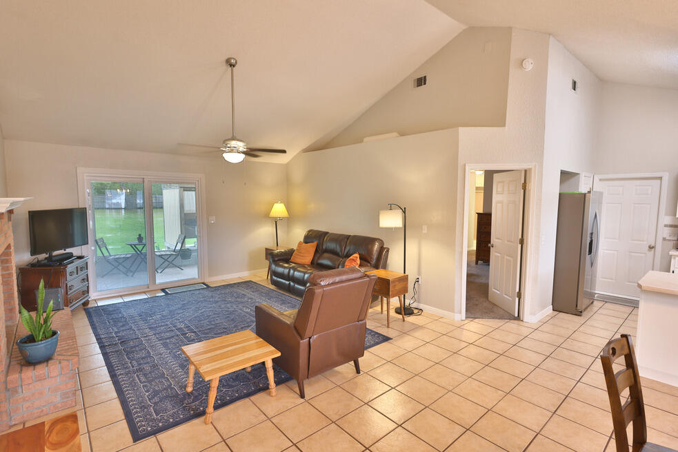 CORONADO VILLAGE PH 1 - Residential